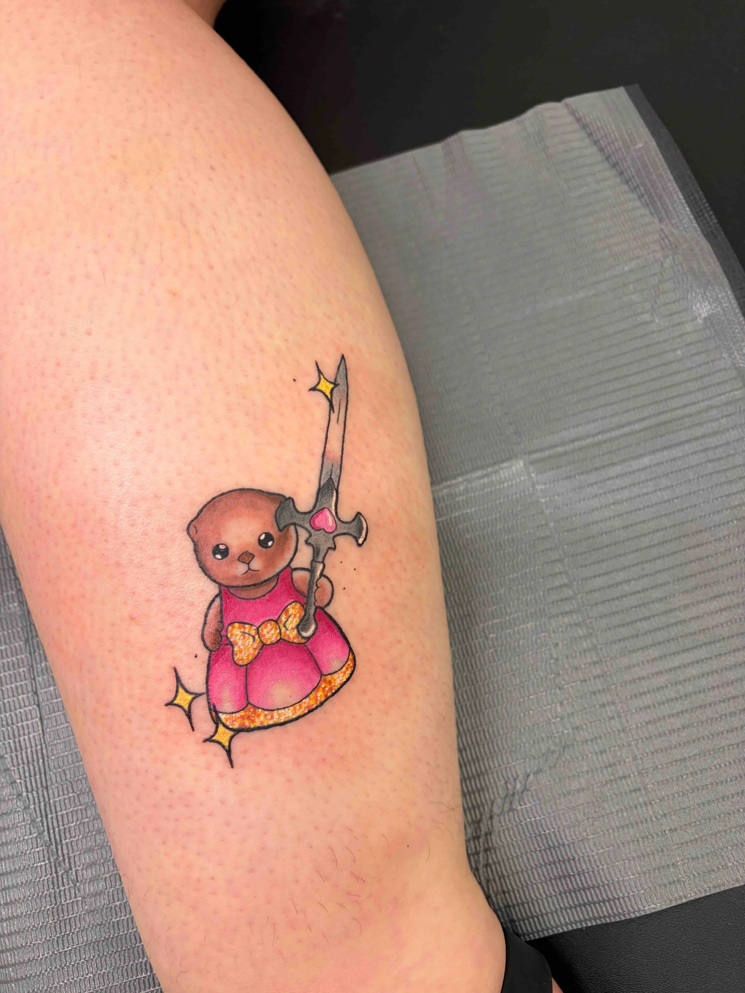 custom-illustrative-glitter-tattoo-sink-or-swim-niagara-falls-ny.jpg