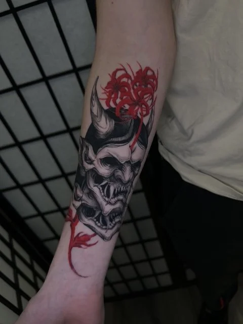 dark are Japanese black and grey with red spider lily tattoo, portfolio work by Jordy Levea at sink or swim tattoo and piercing in Niagara Falls, ny