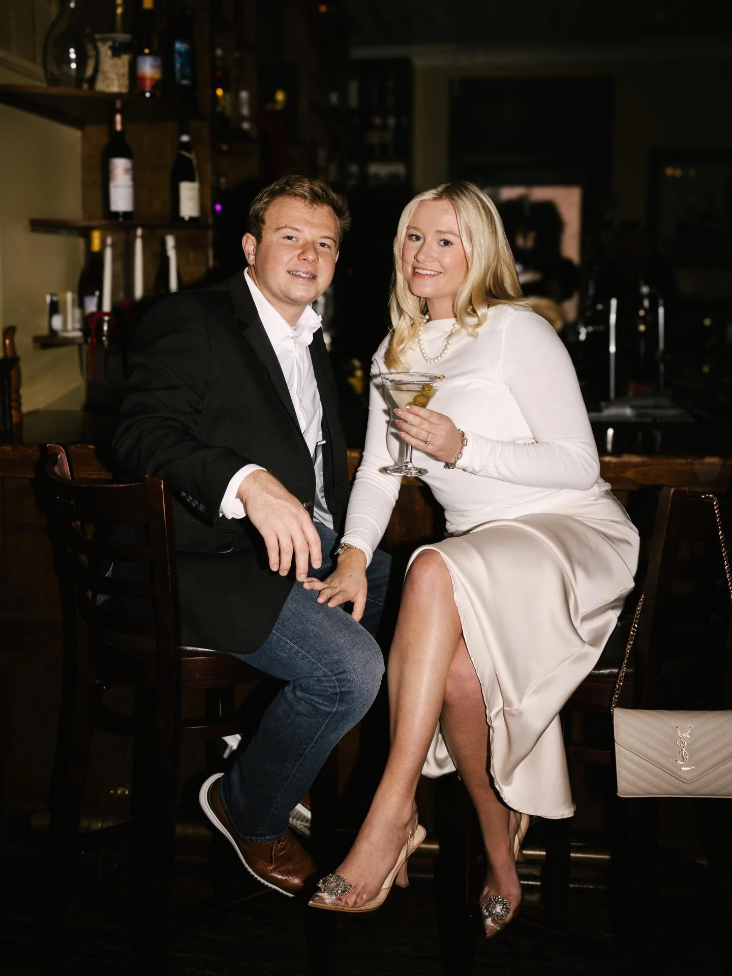 Manifesting for 2026 &mdash; good photos &amp; a good martini with the best people 🤍🍸

Book your winter shoot in our bio! Let&rsquo;s turn your photo dreams into a reality ✨

📸 @liveinsidethelens 

#theexposurecollective #marylandphotographer #por