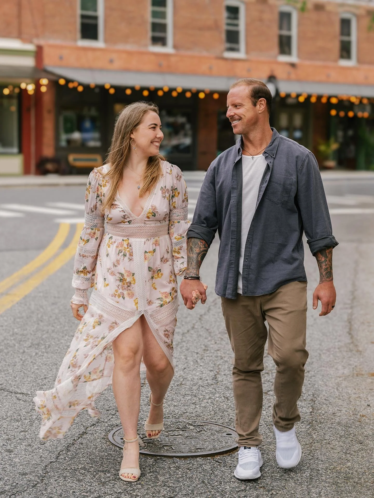 A stroll down main with your person 📸🫶🏻 
@heyrachel.ward @svtton_ward 

#theexposurecollective #couplephotographer #berlinmaryland #ocmdphotographer #portraitphotographer