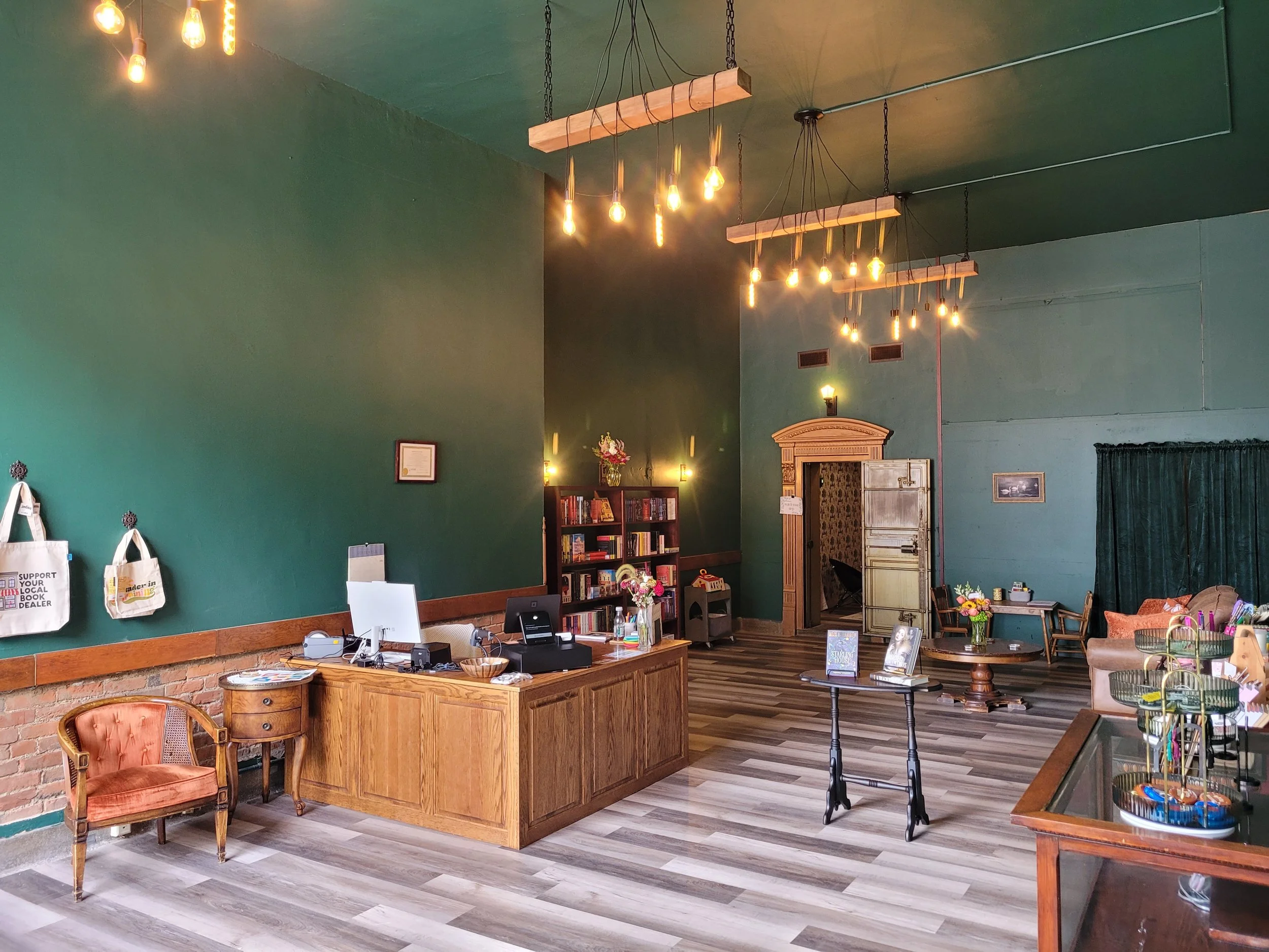 bookstore interior.jpg