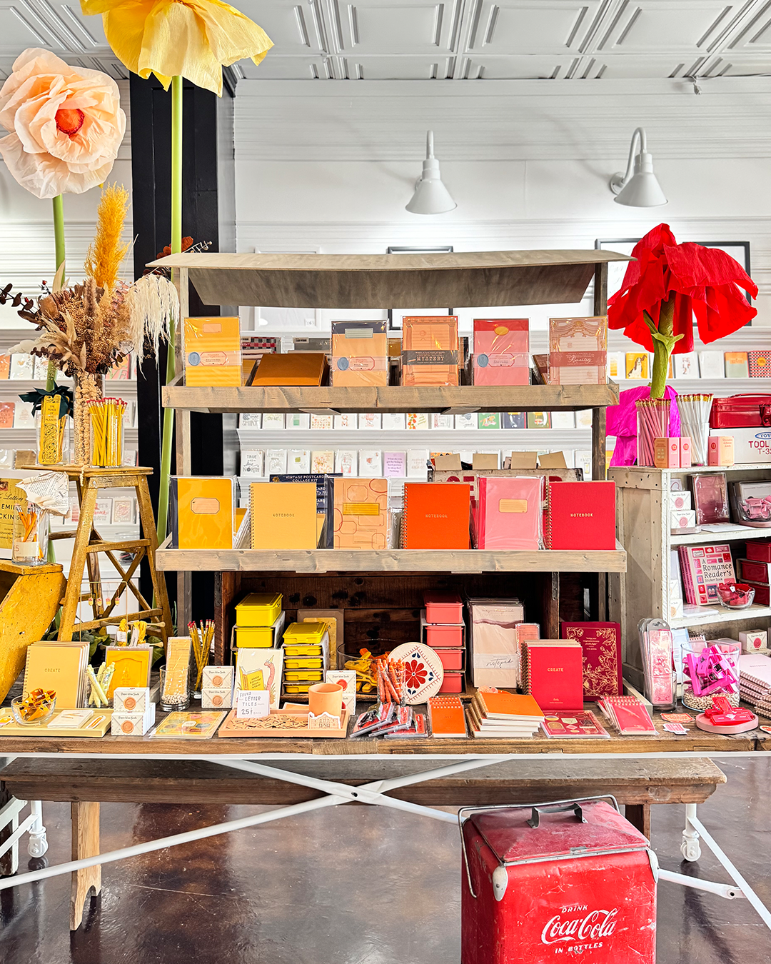B&UShopInterior2.png