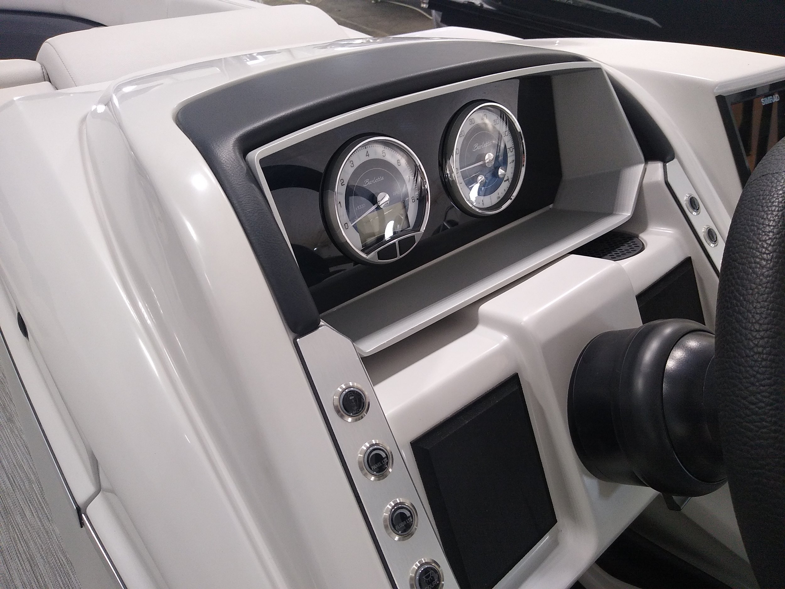 Corsa_Photo 1.jpg