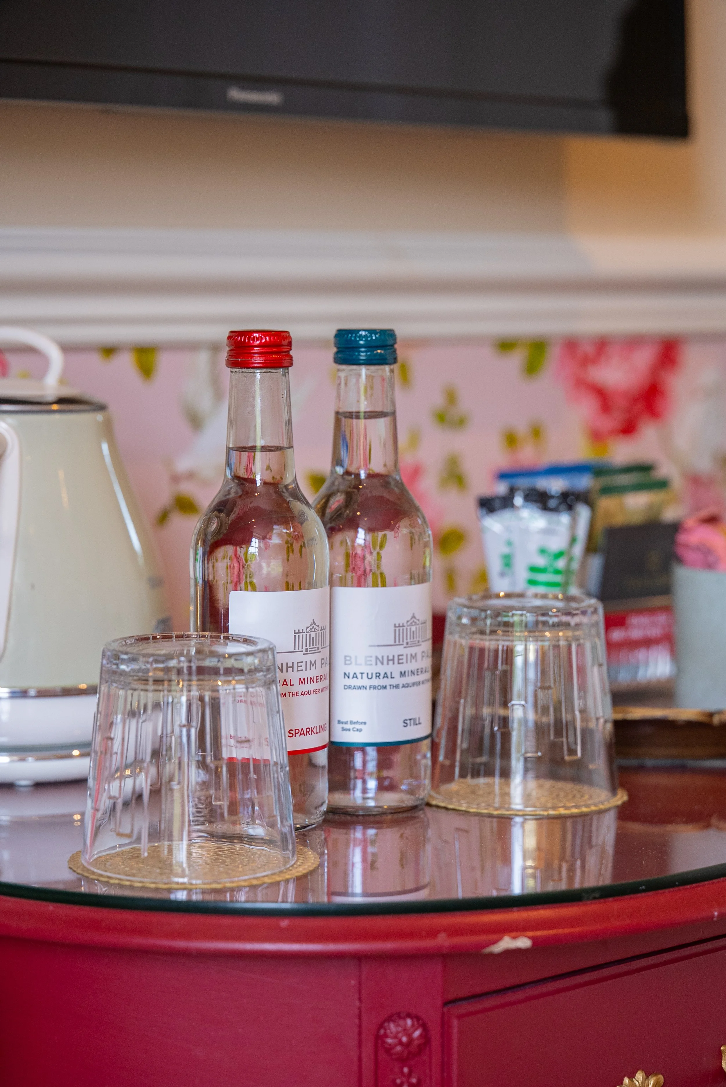 ROOM 3 REFRESHMENTS