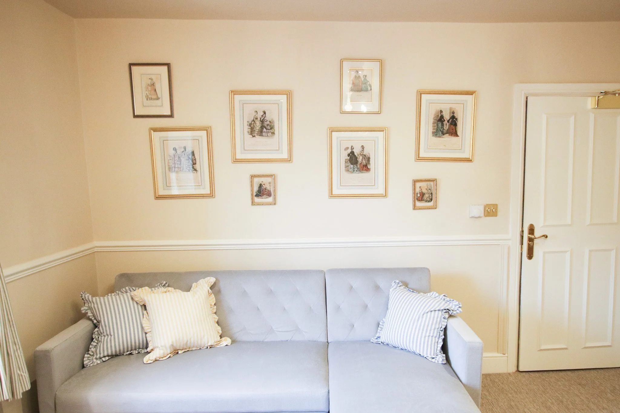 SOFA BED IN LOUNGE ON REQUEST