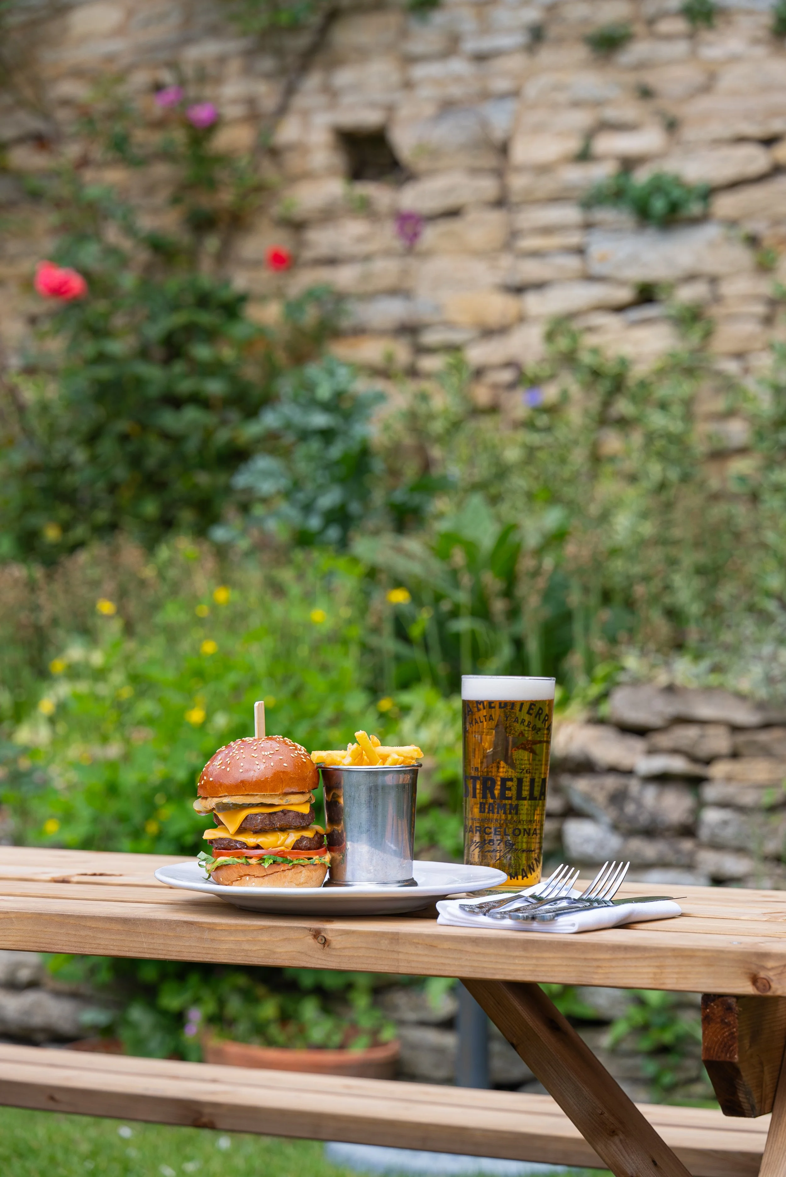 Burger, pint, garden.jpg