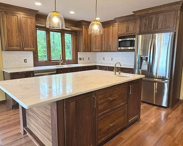 Walnut kitchen on Tims Ford