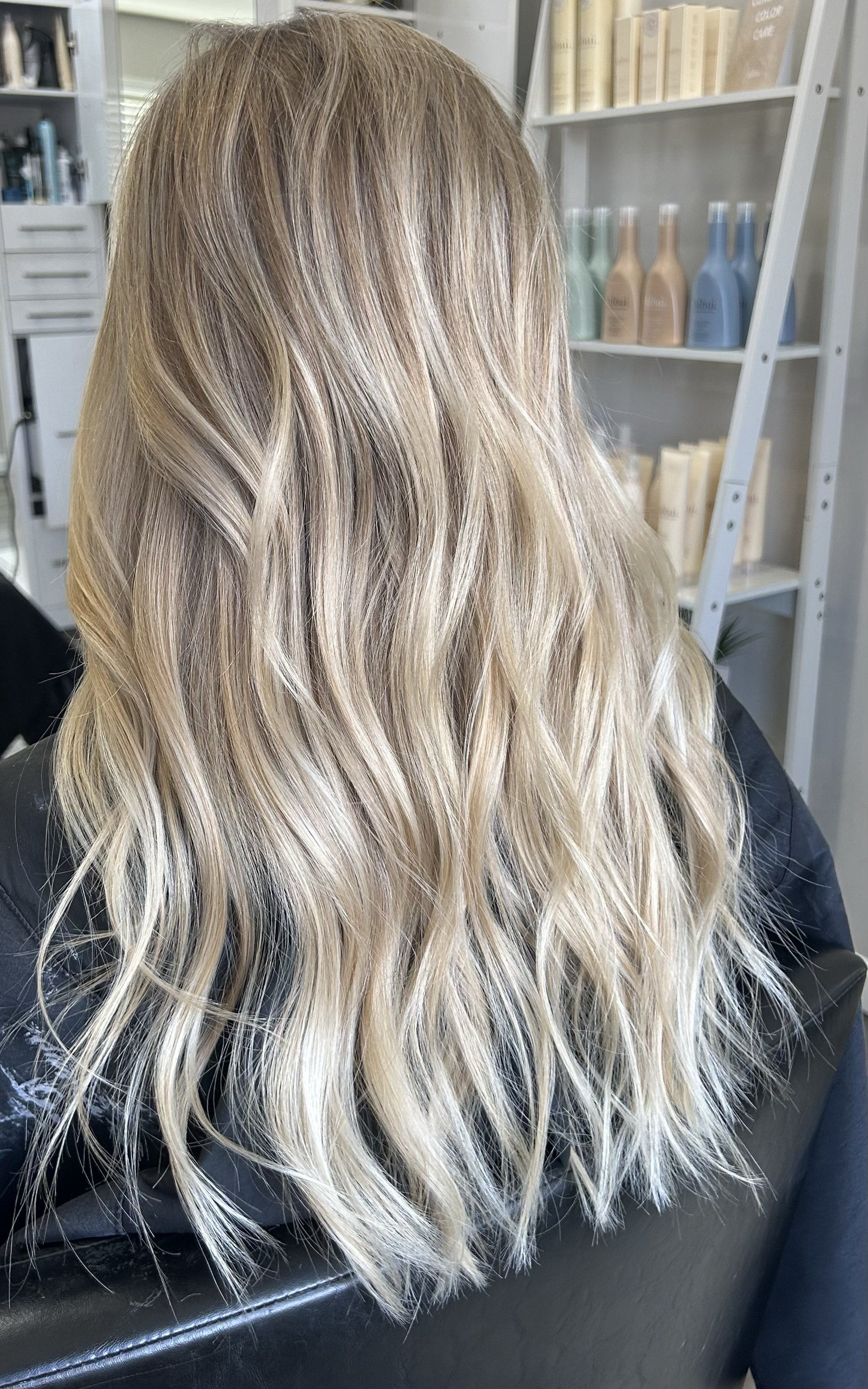 Stylist - Morgan