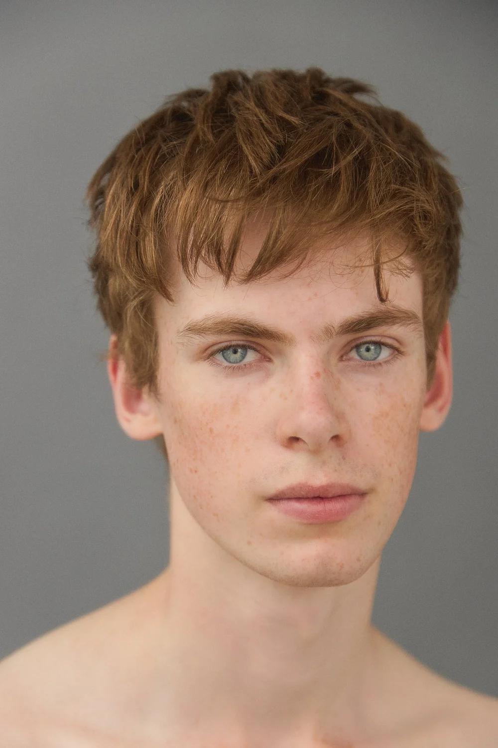 Agency digitals on a neutral backdrop by Tilt Your Head, London