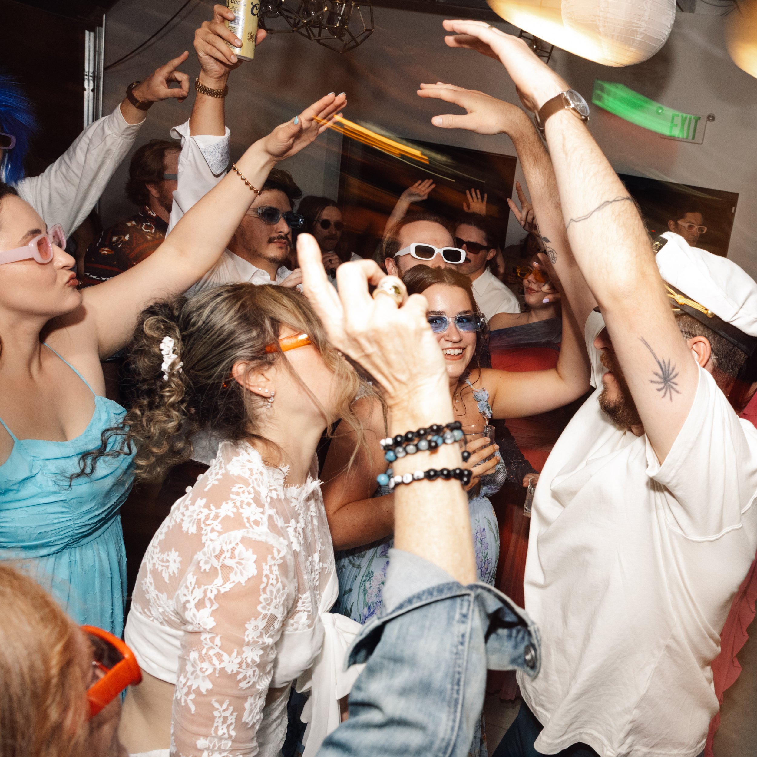 Robbie-and-Eric-Wedding-Sneak-Peeks-The-Love-Club-98.jpg