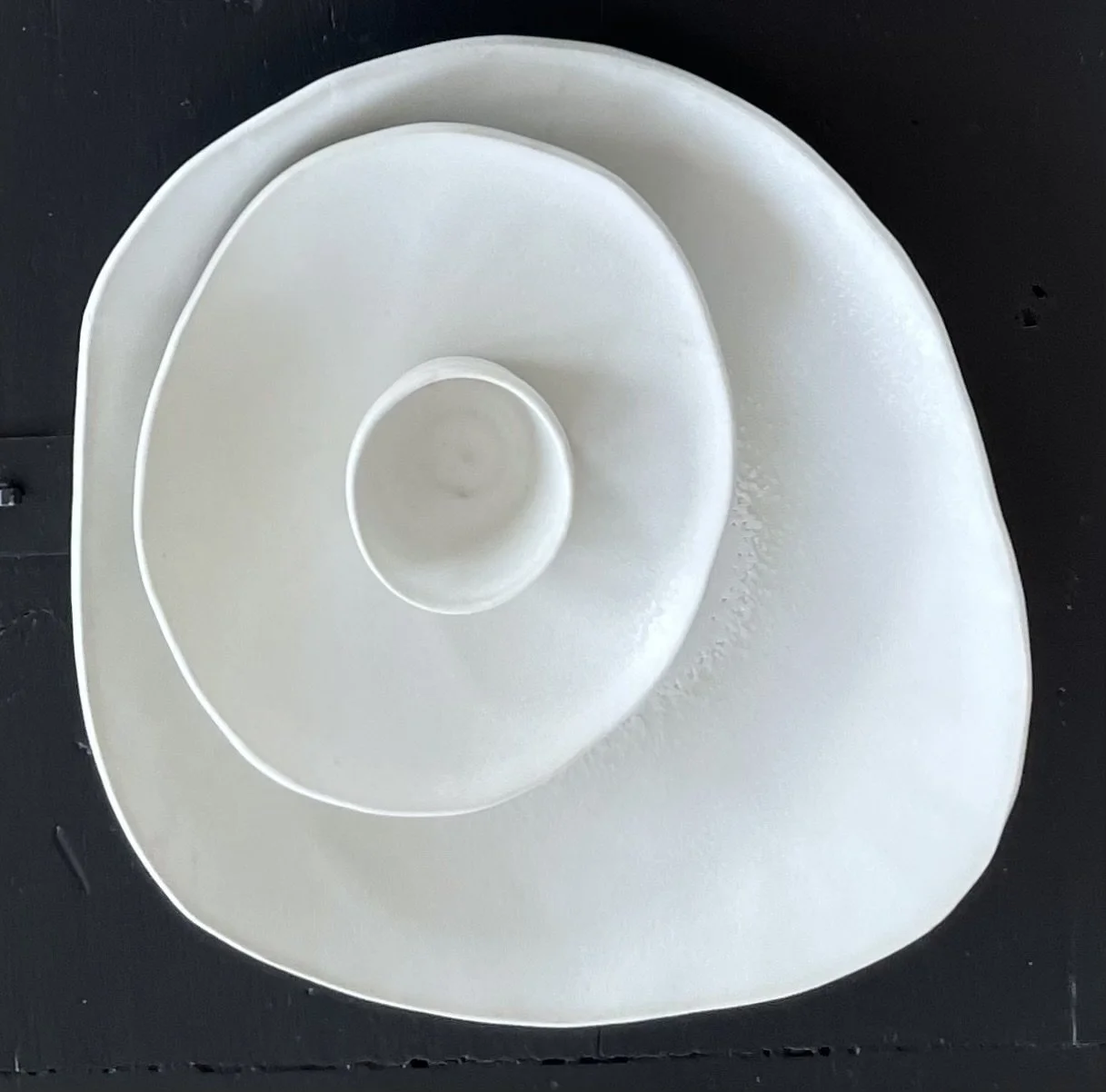 large round 11 in. x 10 in.