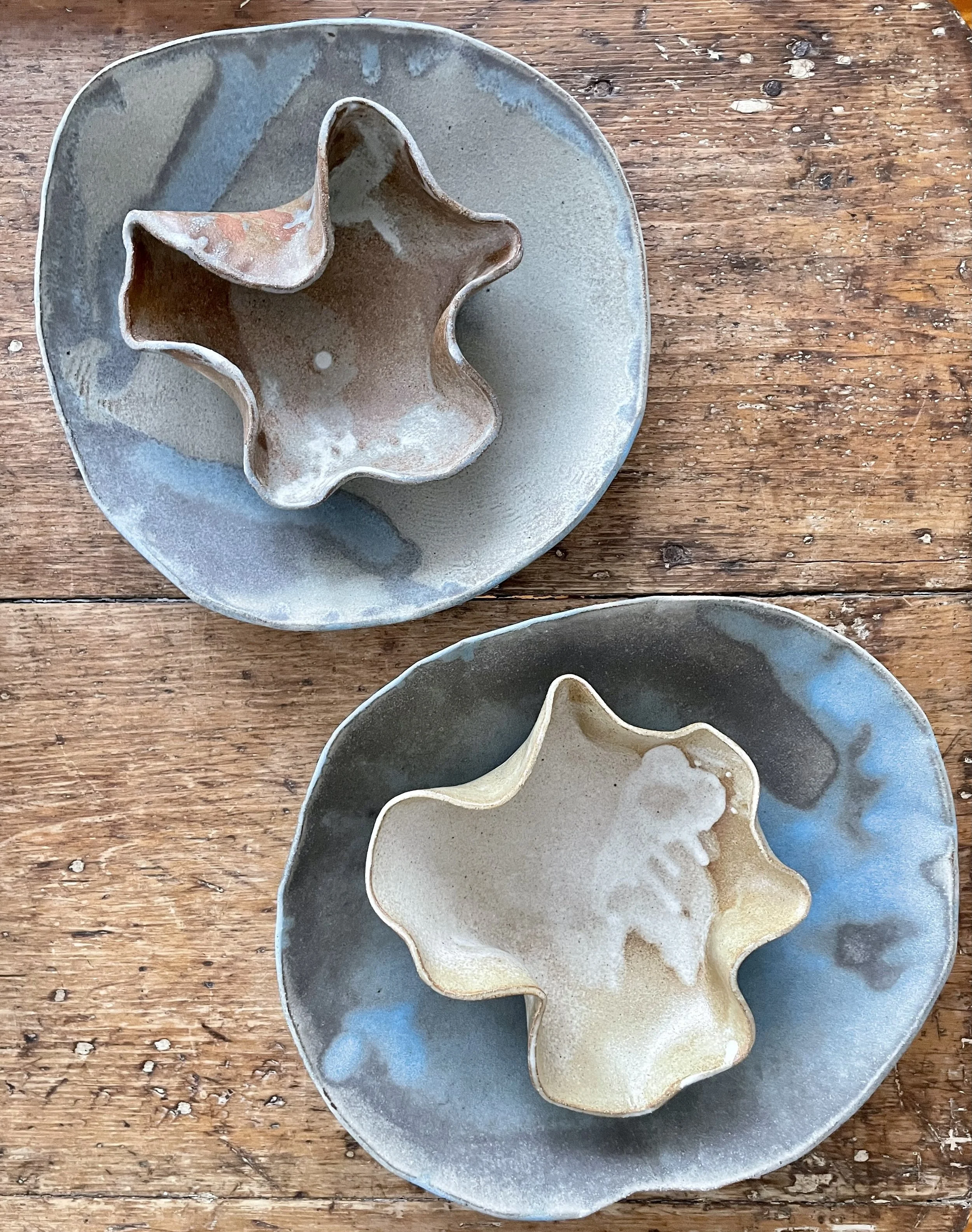  lg. rounds from 11 in. x 11 in.; sm. 6 in. x 7 in.