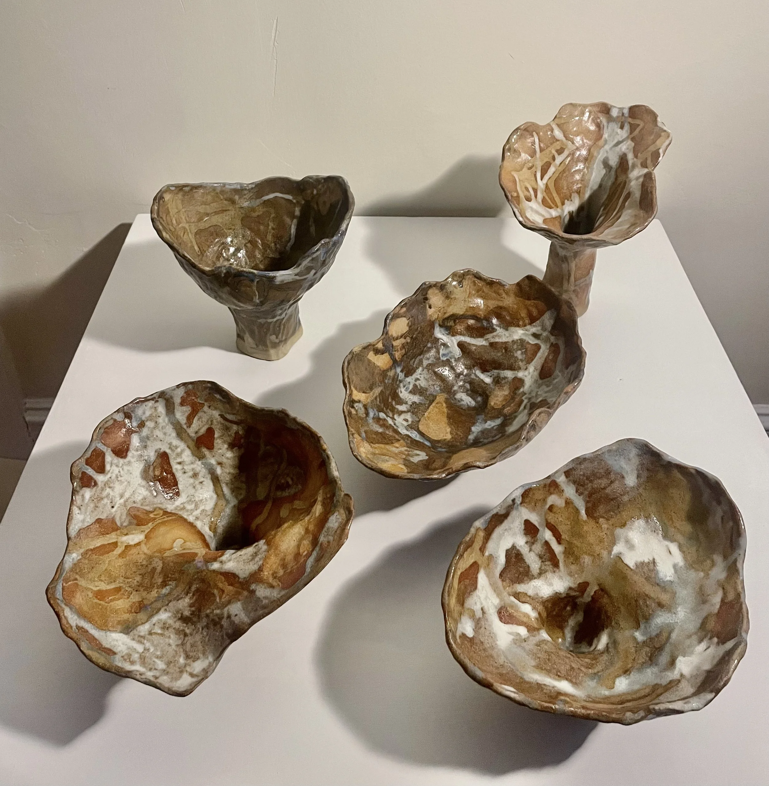 vases from 4-8 in. height x 6-9 in. length 