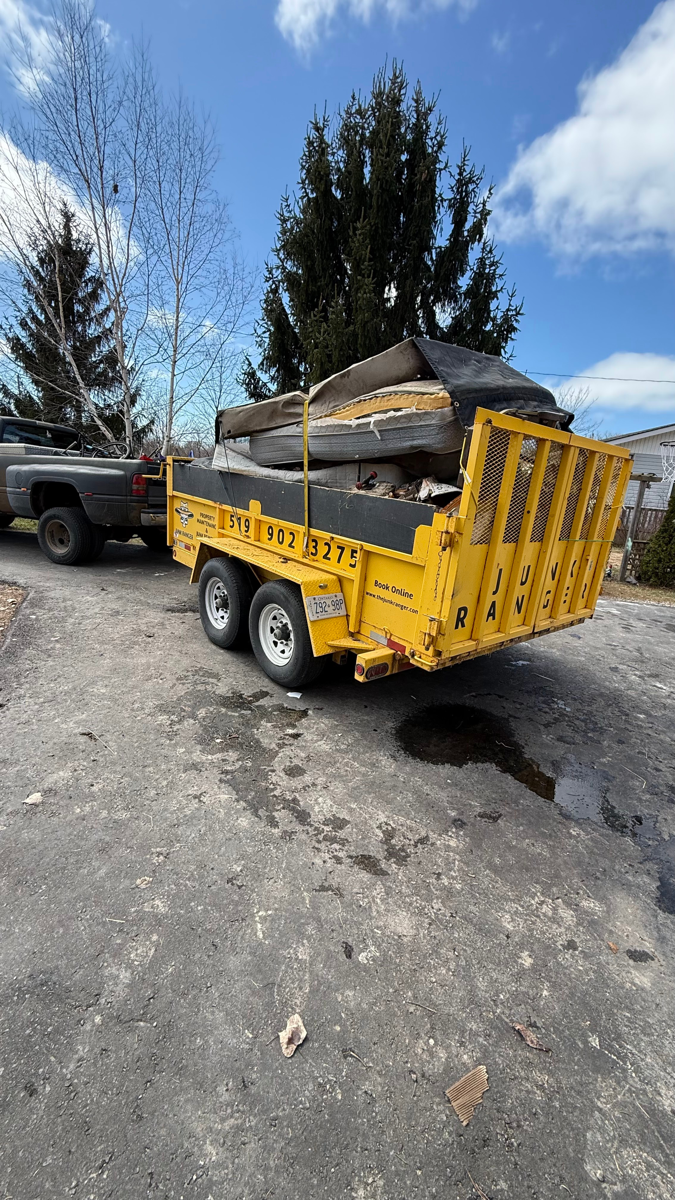 hoarding cleanup London Ontario junk ranger discreet non-judgmental residential cleanout any size