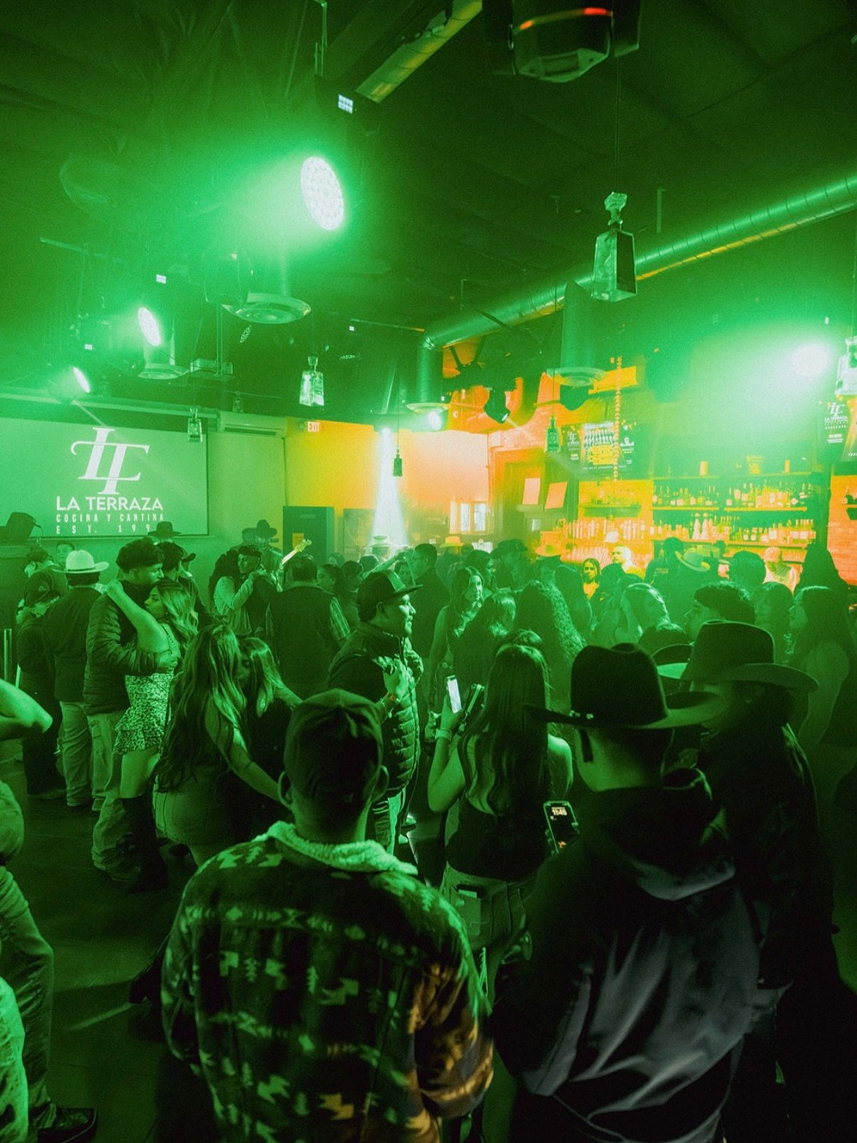 Pegadita en La Terraza 🔥

Este April 4 llega Conjunto Ave Norte&ntilde;a a romperla en Old Sac 🦅
Corridos, ambiente pesado y puro baile toda la noche

💥 $1 shots + $2 beers de 10&ndash;11PM
🎧 Sounds by DJ Miko
⏰ 10PM &ndash; 1:30AM
📍 1027 2nd St