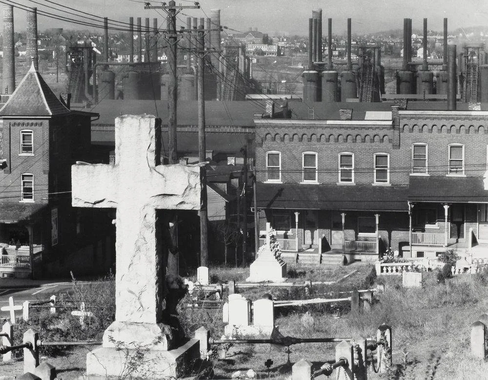 📸 Join me for 'Art in Dialogue: Daguerreotypes to Deep Fakes' on October 28 at 5:30 PM. In conjunction with @luartgalleries exhibition: &quot;PastFORWARD - PHOTOGRAPHY: INTENTIONS &amp; TECHNIQUES&quot;

This presentation explores how photography, a