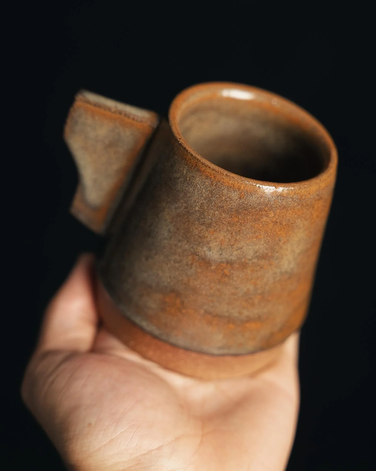 &bull; pyramid mug no1 &bull;

if interested, send me a message