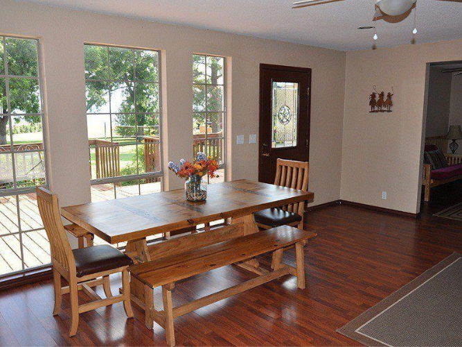 Lake House Dining