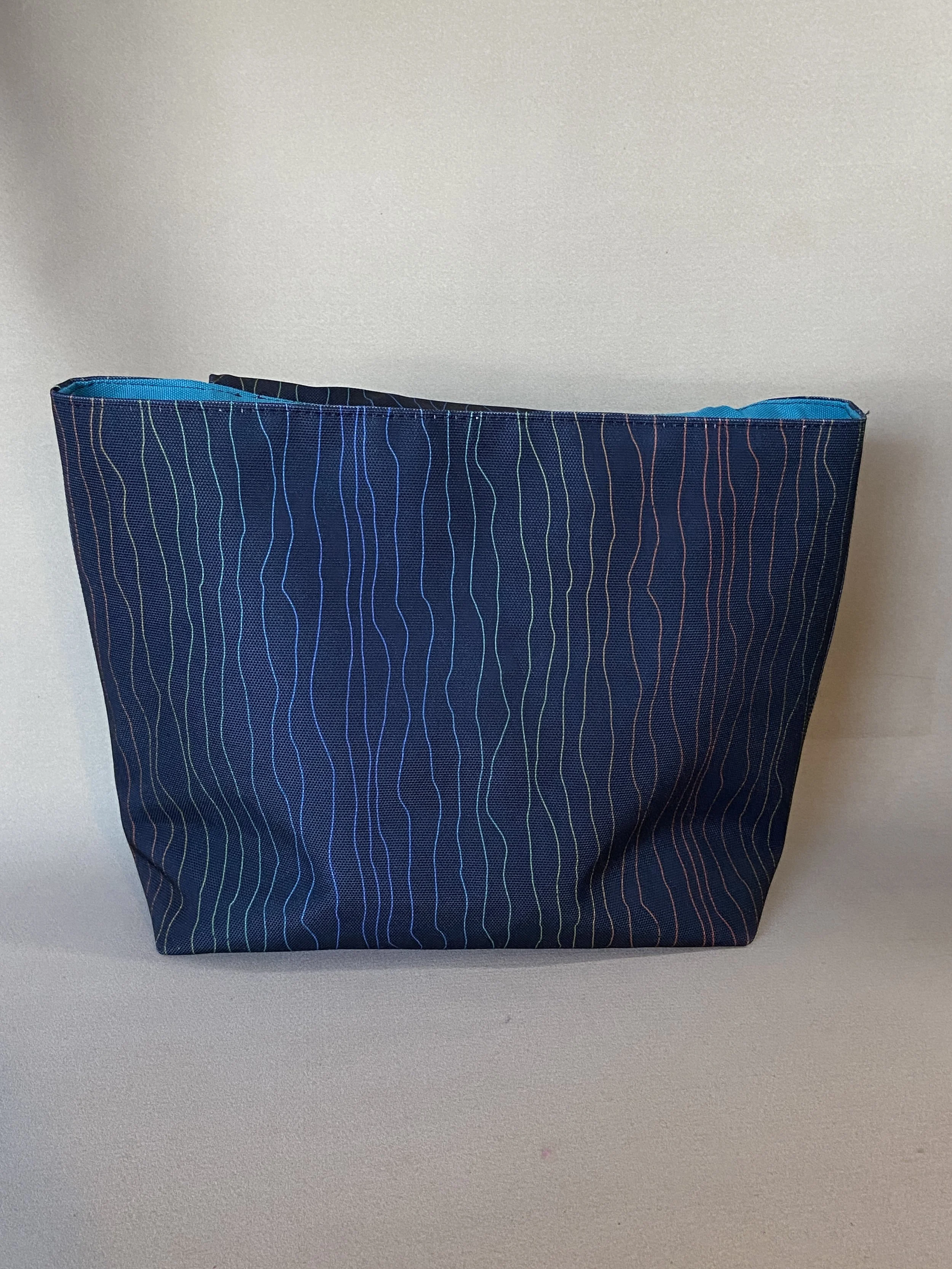 Sleek Striped Canvas Car Caddy