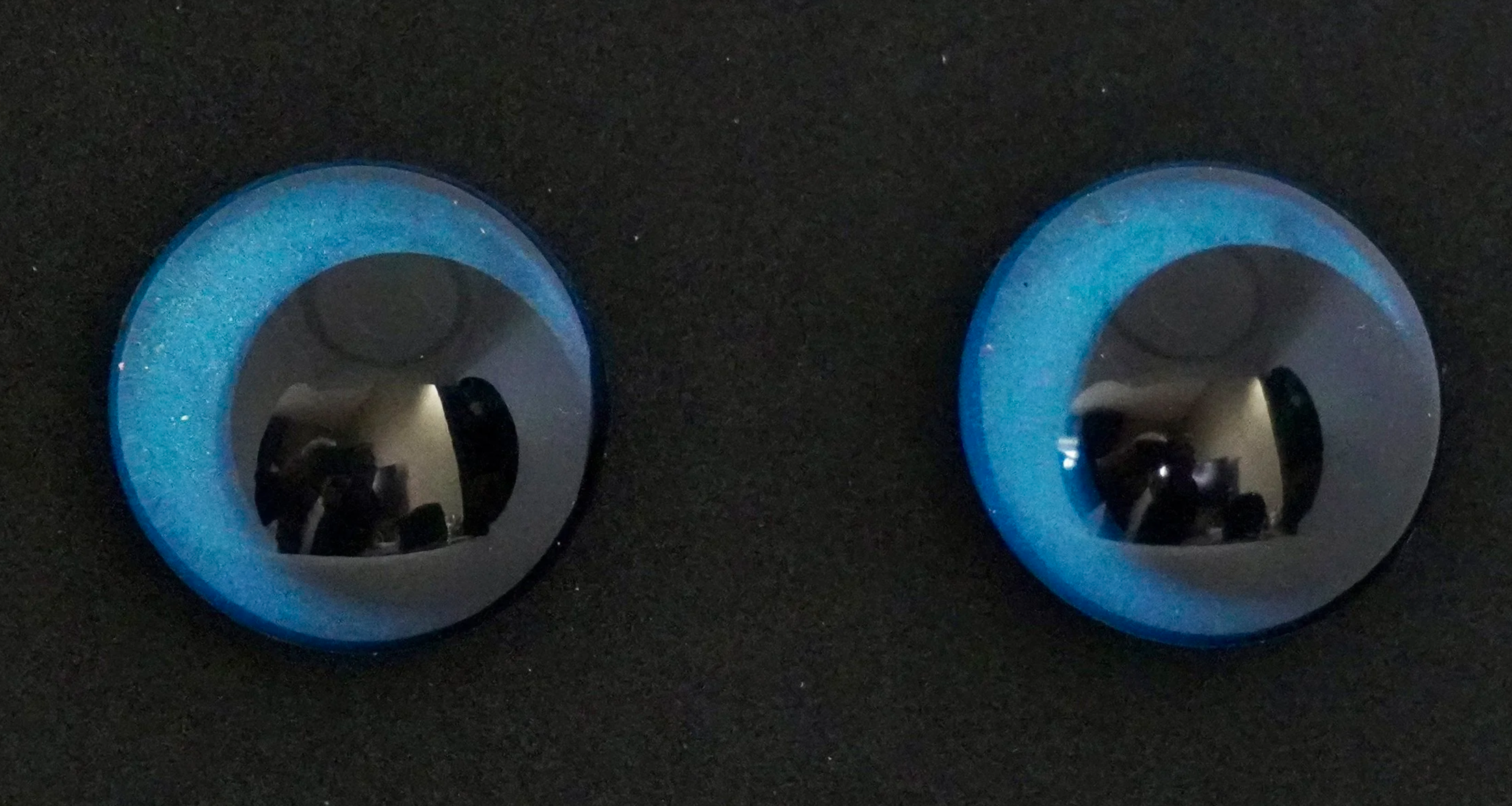 Vibrant Blue Hand-Painted 30mm Safety Eyes #10