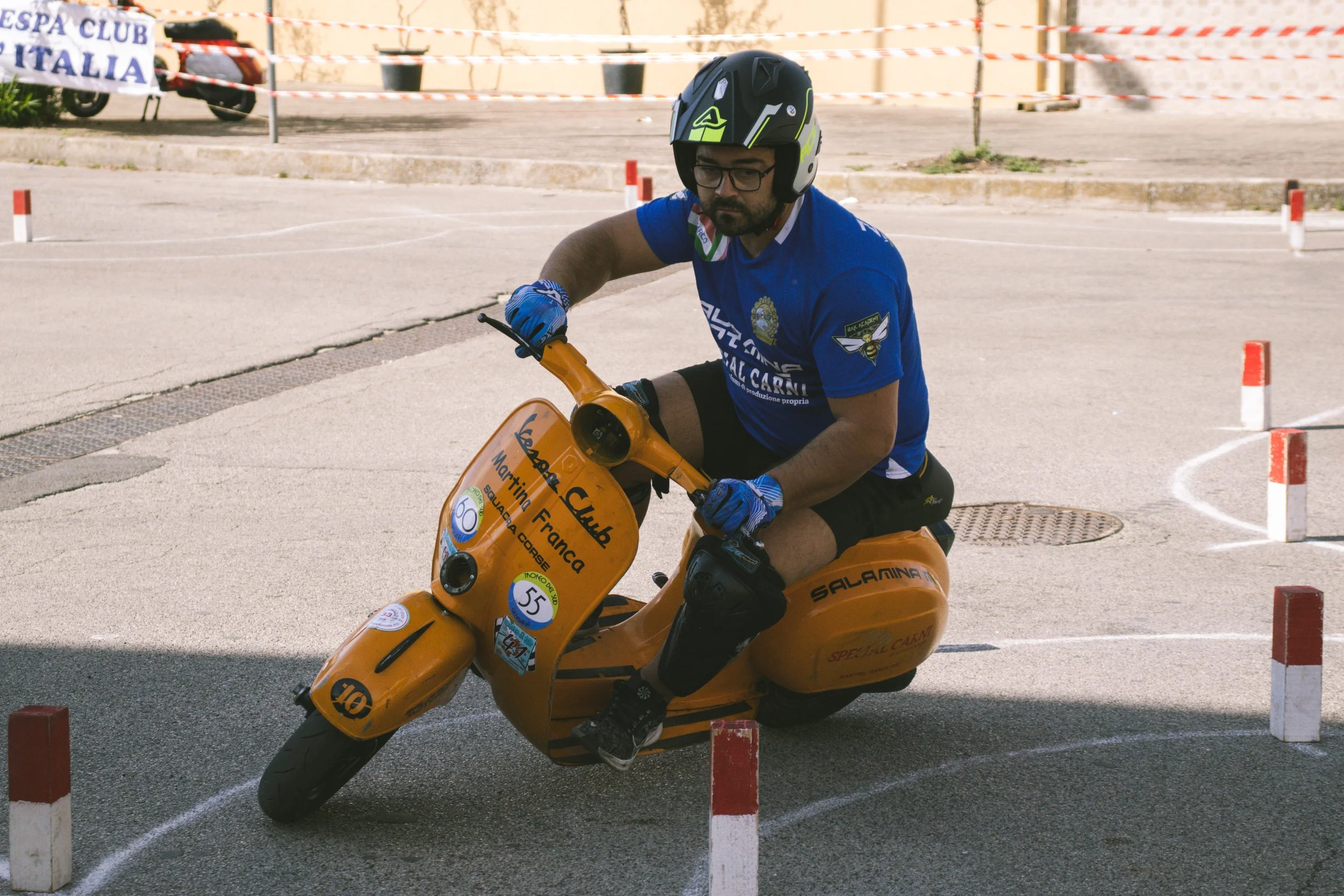 A Sunday as Sharp as the Vespas