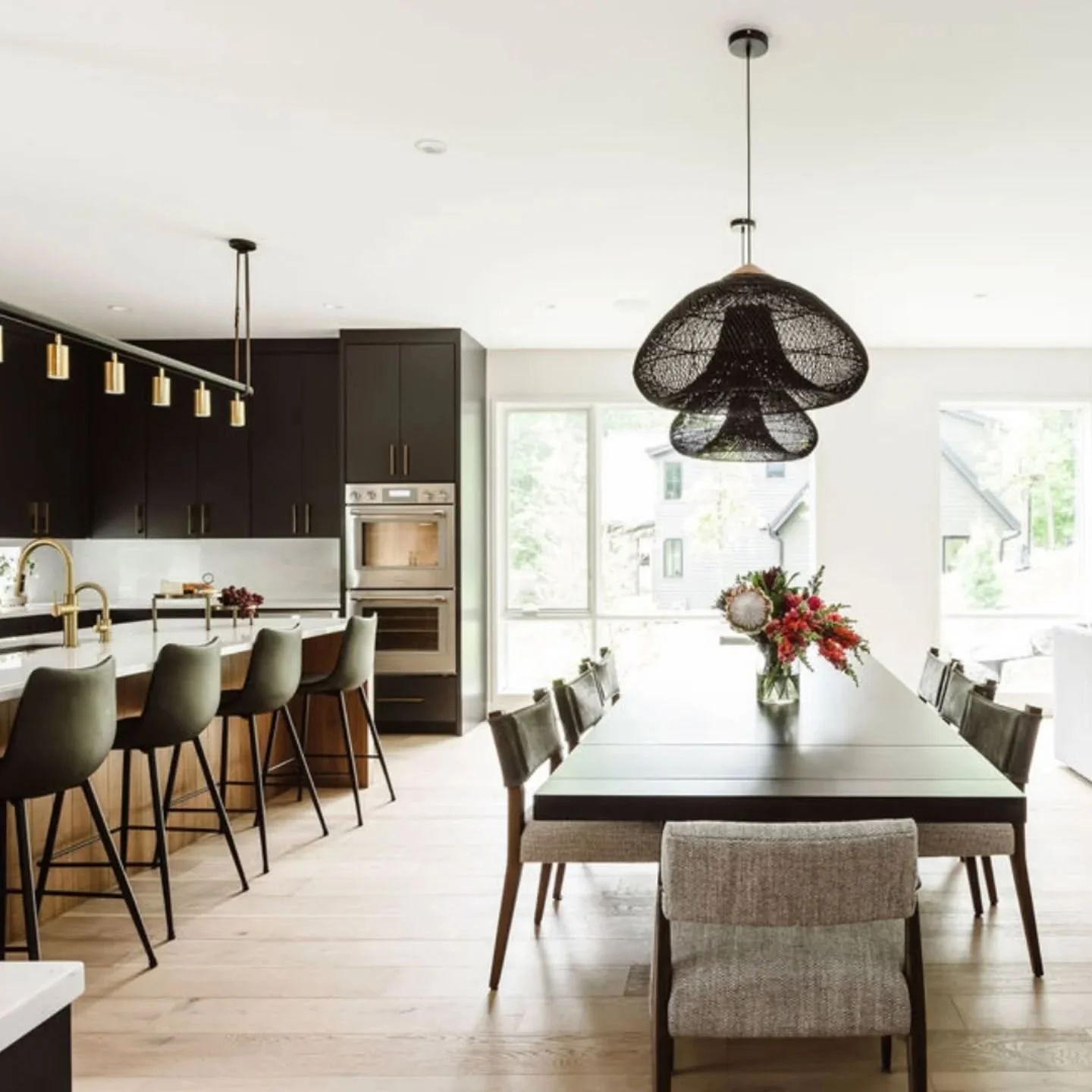 A mood all its own.... basically the cool kid of kitchens.

Finish Carpentry @makersmn
Build @adorhomes 
Design @lenoxhousedesign 
Architect @littfin.design
📸 @chelsielopezproduction 

#finishcarpentrymn #woodtones #woodtones #customhomesofmn