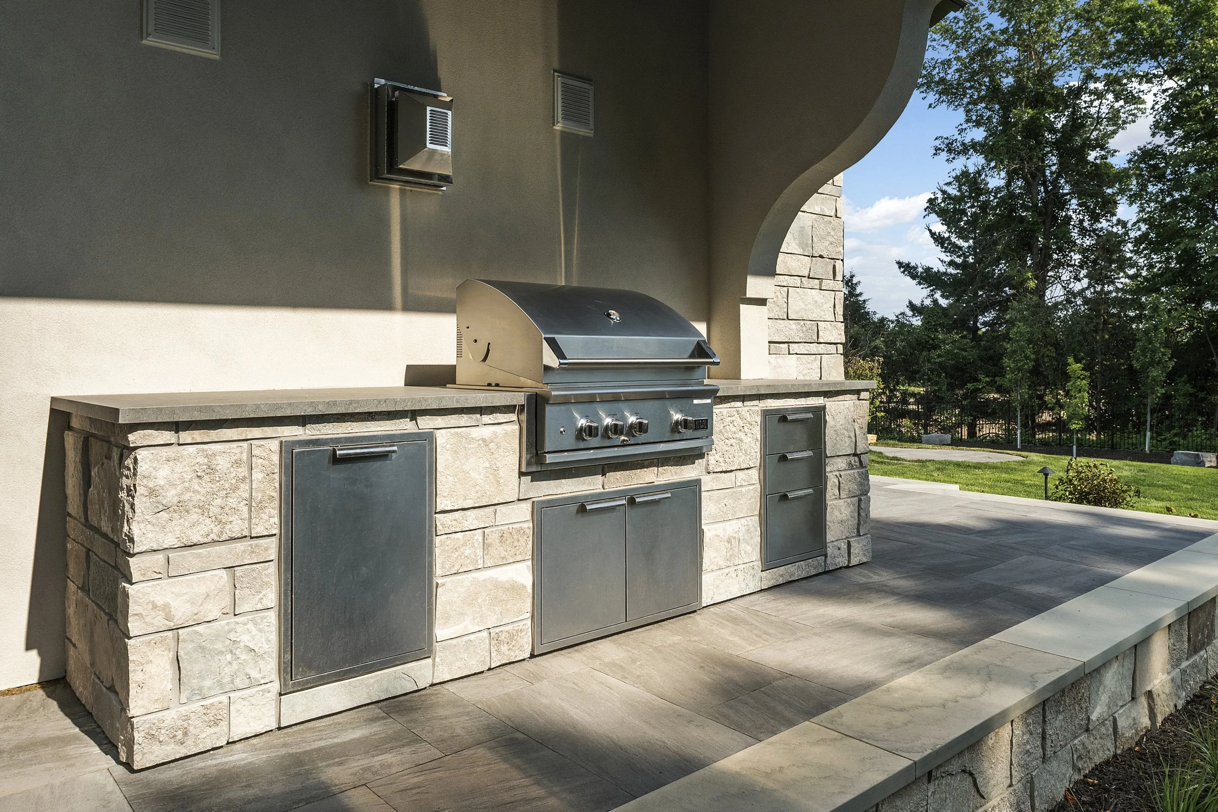 AHT + Wooddale Builders - N Ferndale Rd_105.jpg