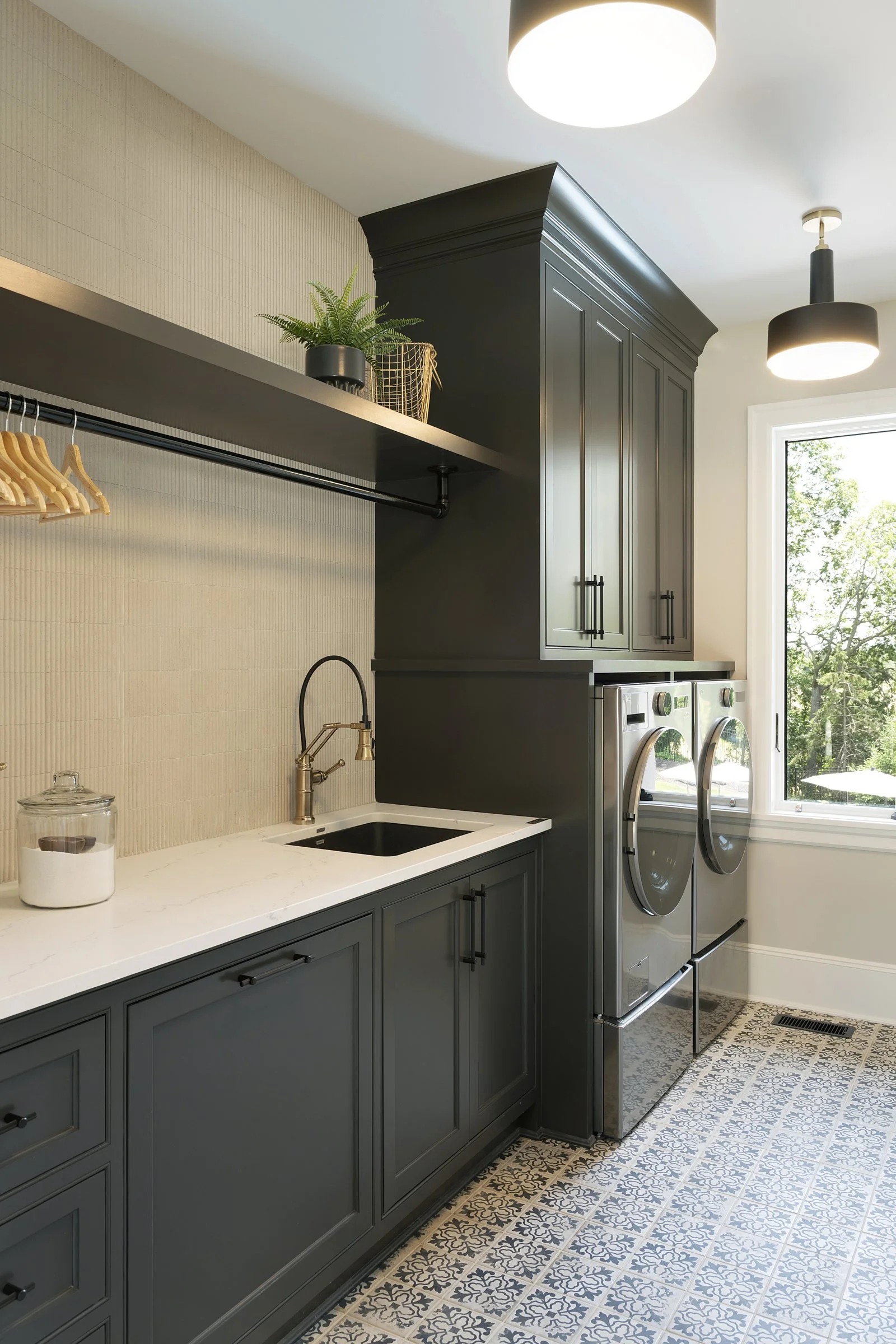 AHT + Wooddale Builders - N Ferndale Rd_049.jpg