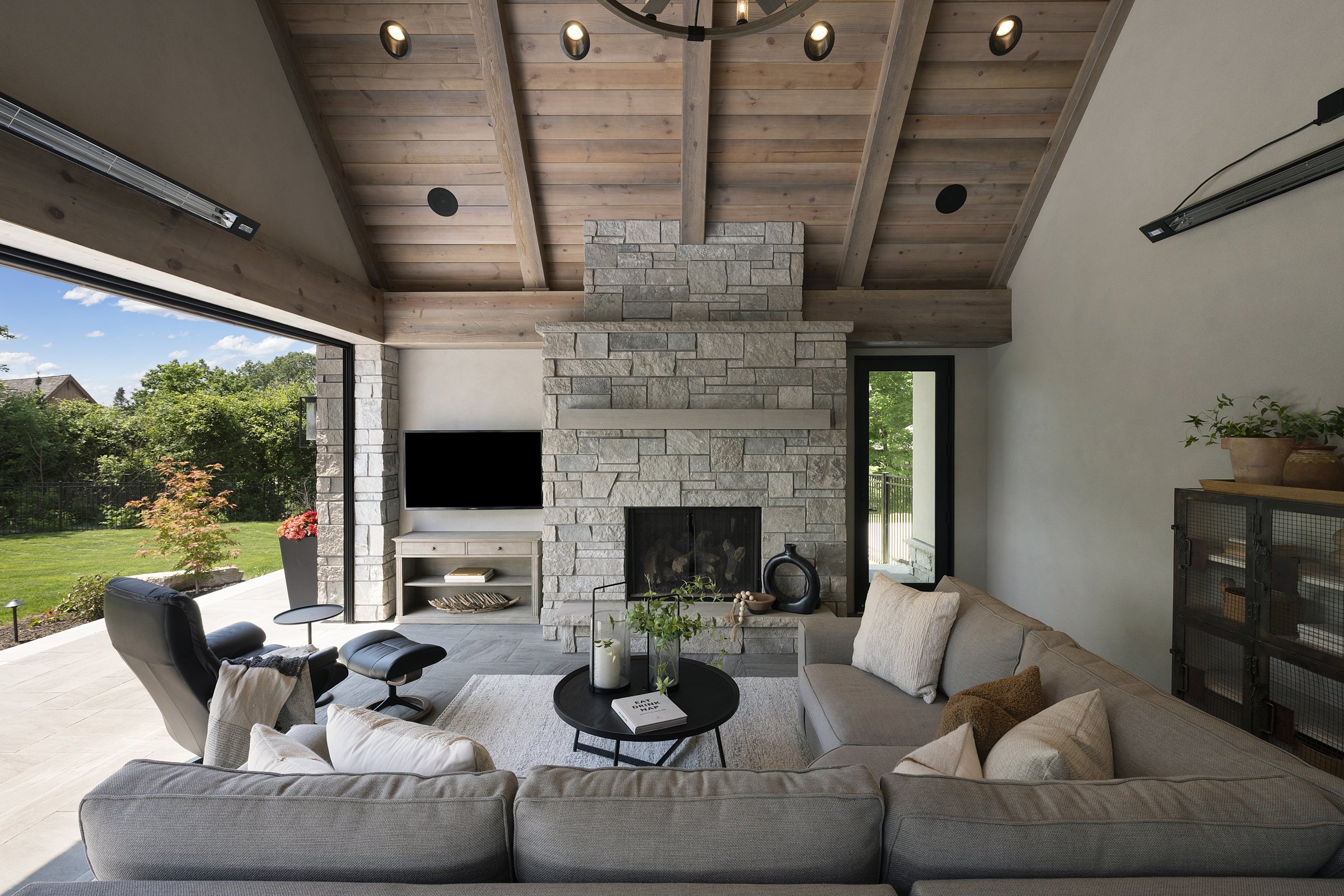 AHT + Wooddale Builders - N Ferndale Rd_100.jpg