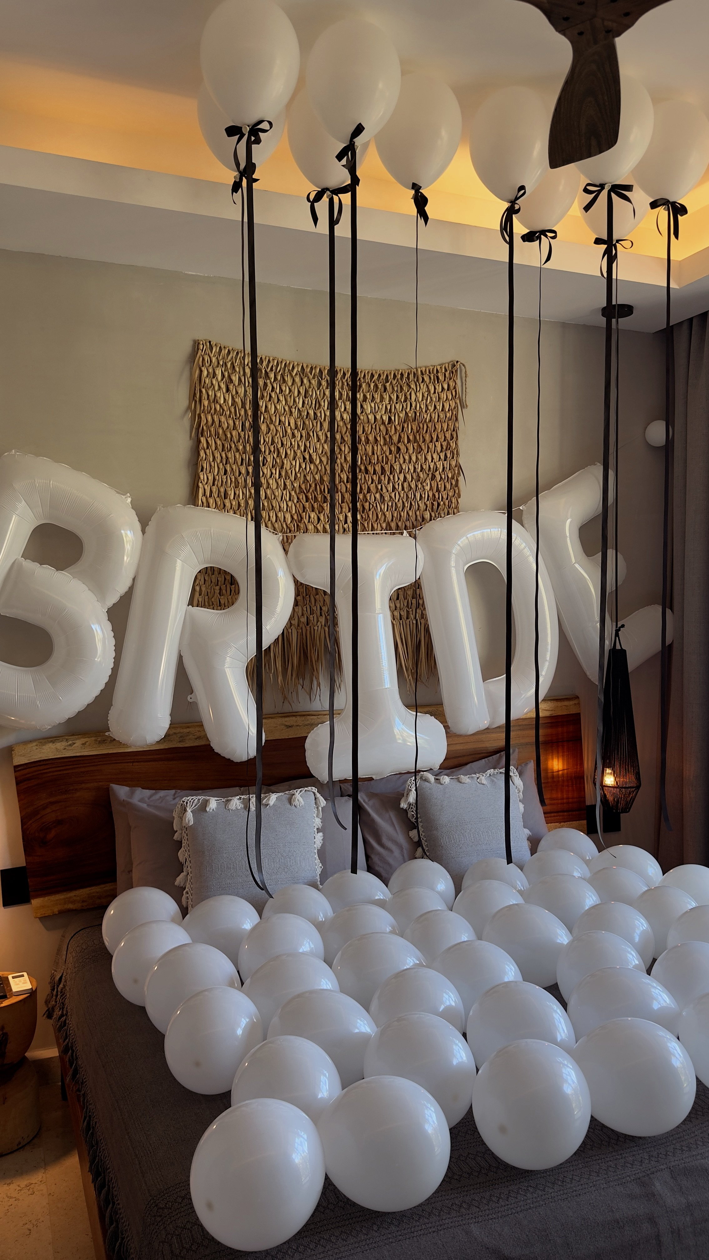 bride-bachelorette-party-planning-travel