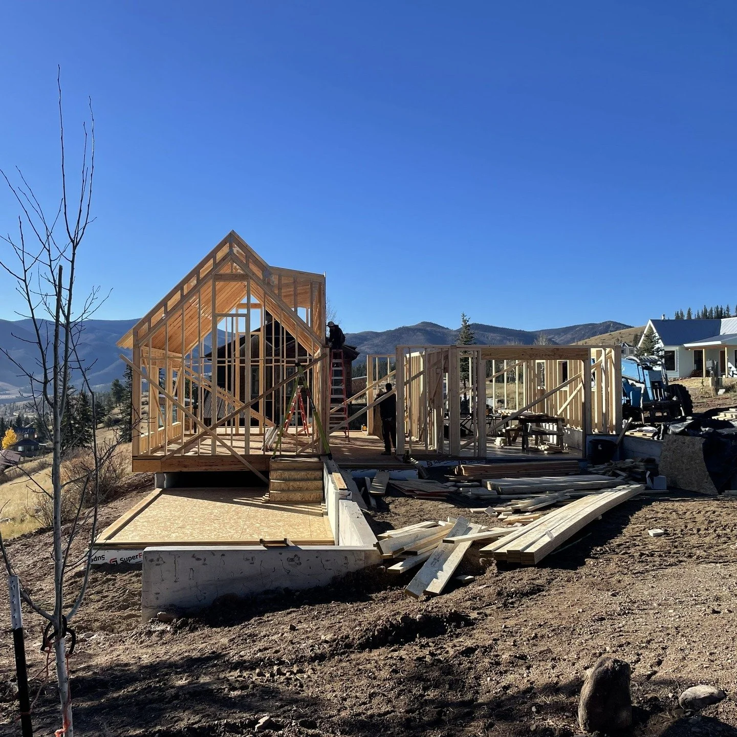 Our newest build underway - The Bruin.

#architecturedesign #architecture #moderndesign #creede #architecturephotography #designbuild #mountainarchitecture