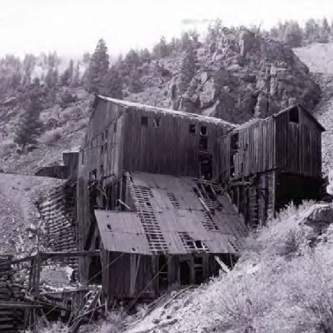 Continuing great progress with our fine team @knott and @tstroh_arch on coming up with plans to ensure this historic structure - Building 29, an important part of Creede&rsquo;s Silver mining district, is preserved for future generations to enjoy.

#