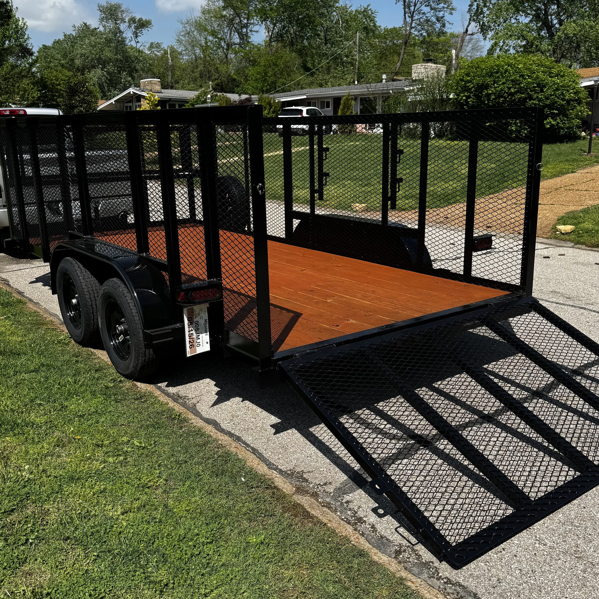 7ft by 16ft with 4ft walls landscaping trailer. 