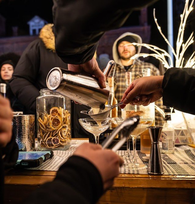 🍸 Experience Icewine like never before at The IceHaus Cocktail Competition! ✨

Watch top mixologists shake, stir, and serve creative Icewine cocktails in an open-air competition lighting up Niagara-on-the-Lake. Live DJs will bring the energy as the 