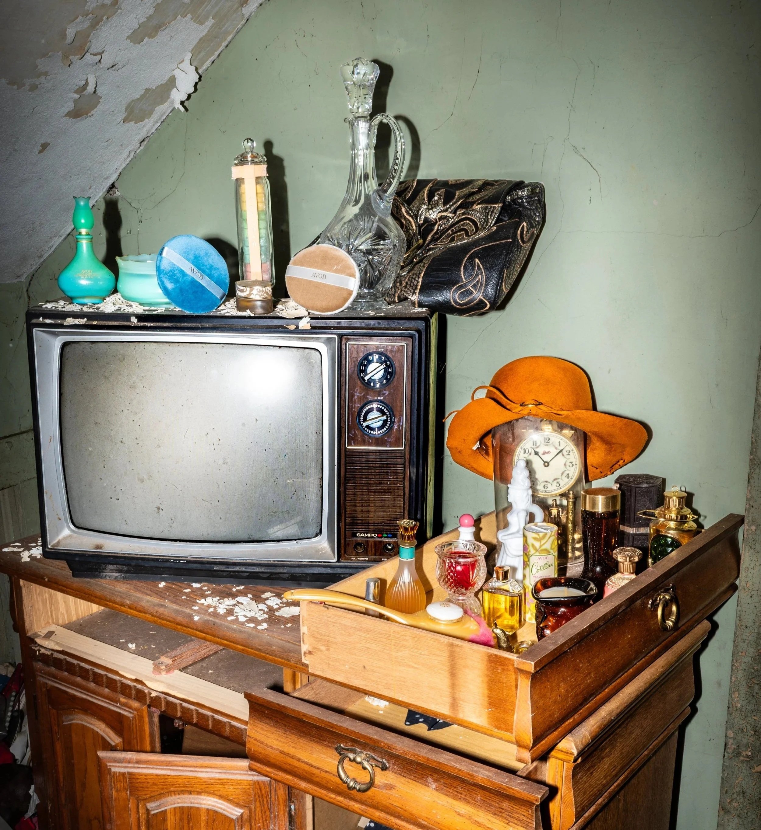 Avon Lady - An Investigation (2025)