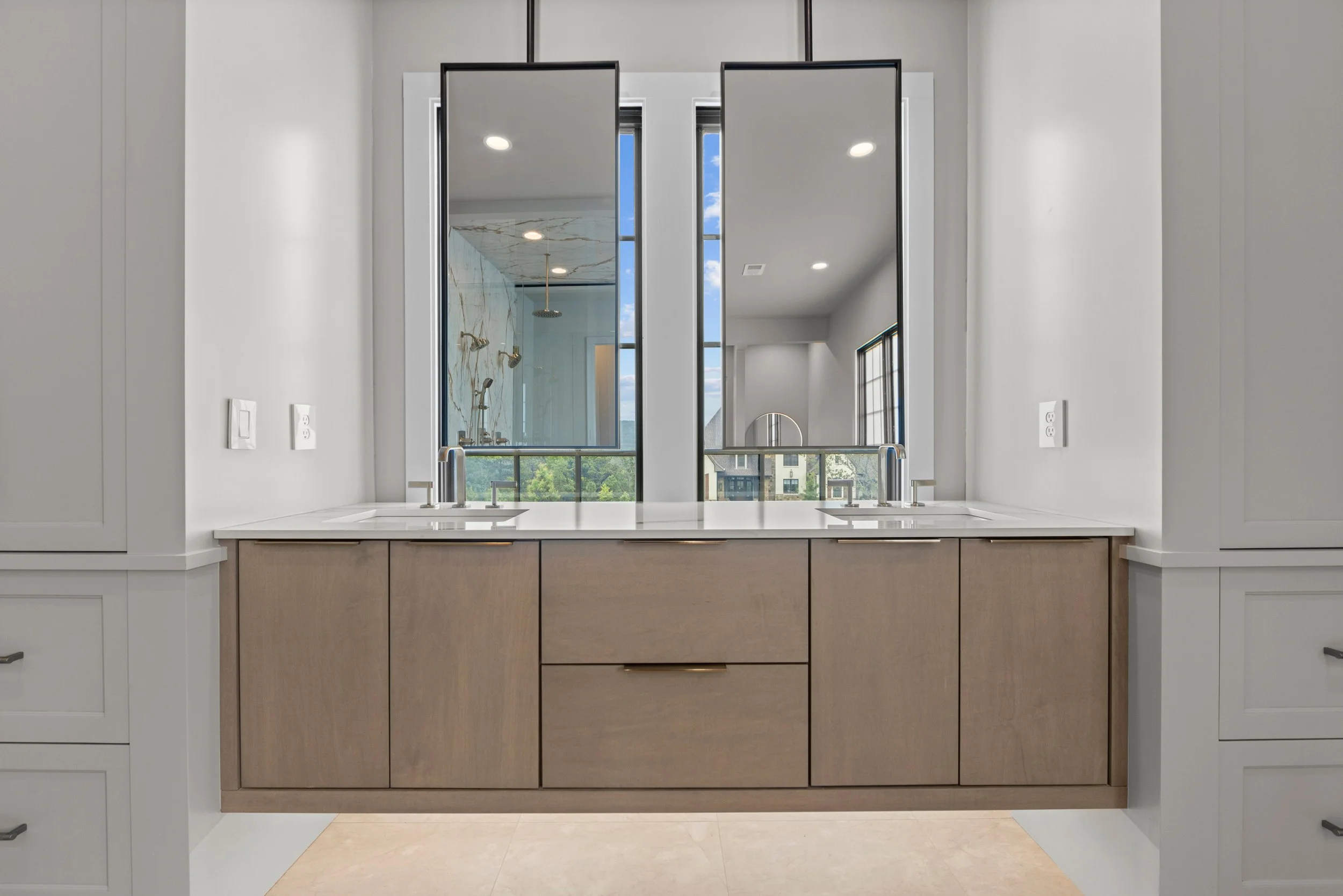 2079 Lindsay Lane - Mae Beth Designs-83.jpg