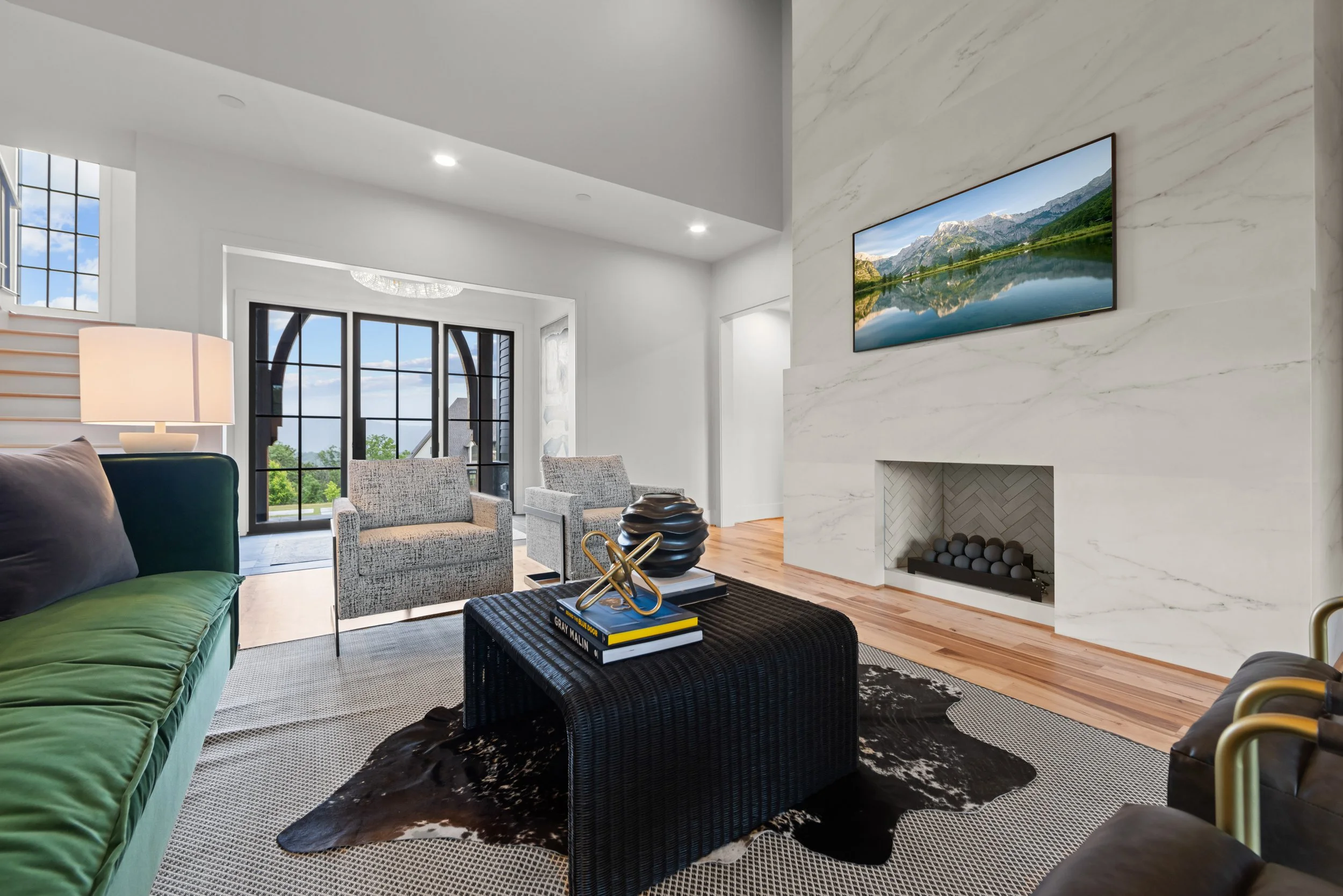 2079 Lindsay Lane - Mae Beth Designs-18.jpg