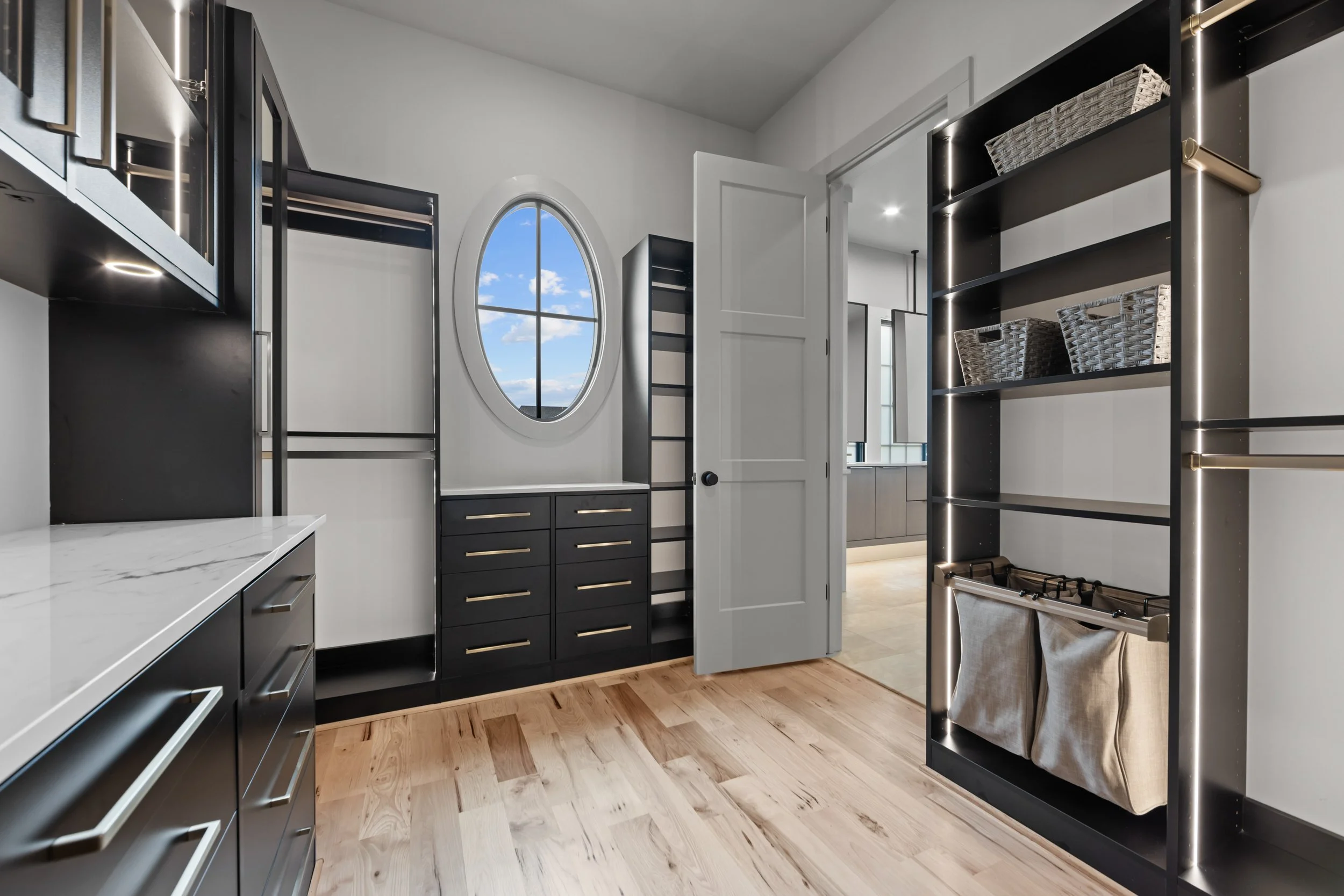 2079 Lindsay Lane - Mae Beth Designs-26.jpg