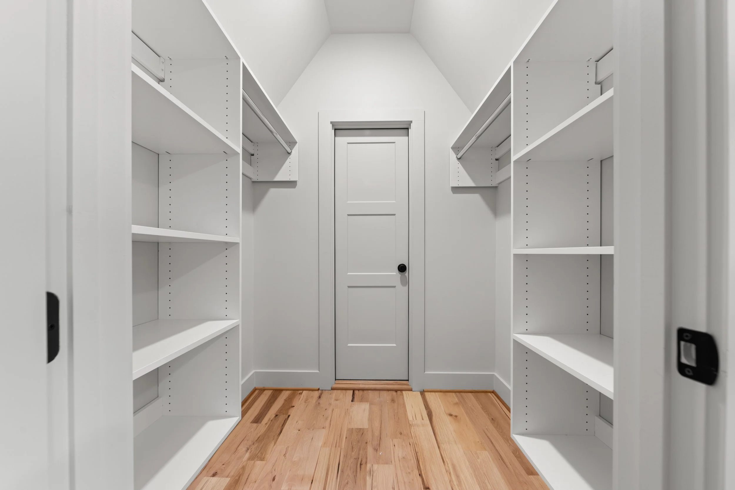 2079 Lindsay Lane - Mae Beth Designs-59.jpg