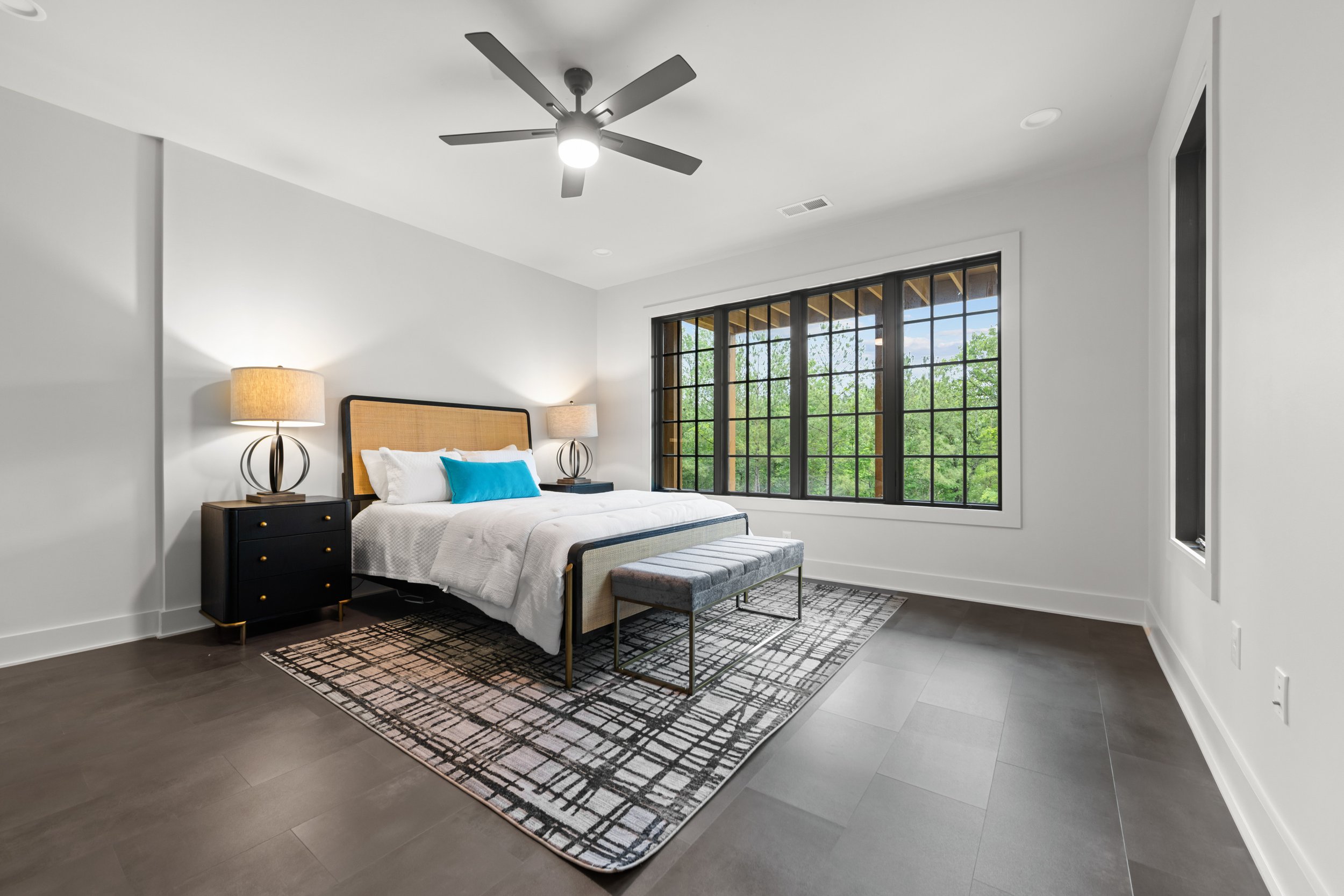 2079 Lindsay Lane - Mae Beth Designs-39.jpg