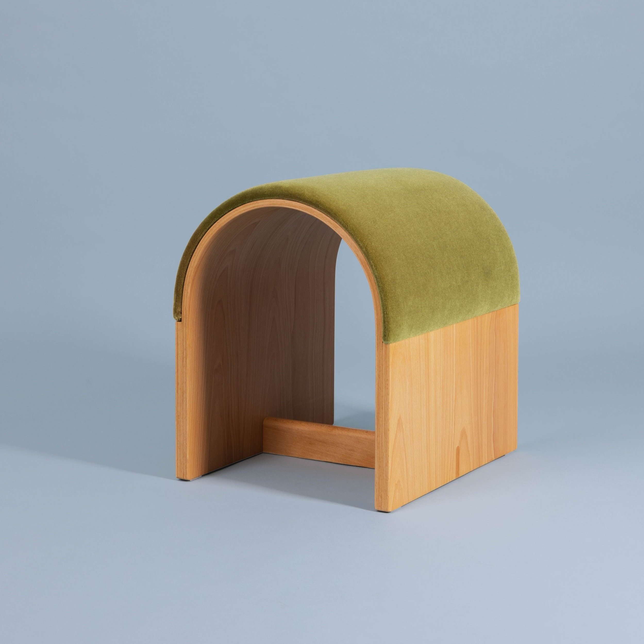 o.ottoman in beech