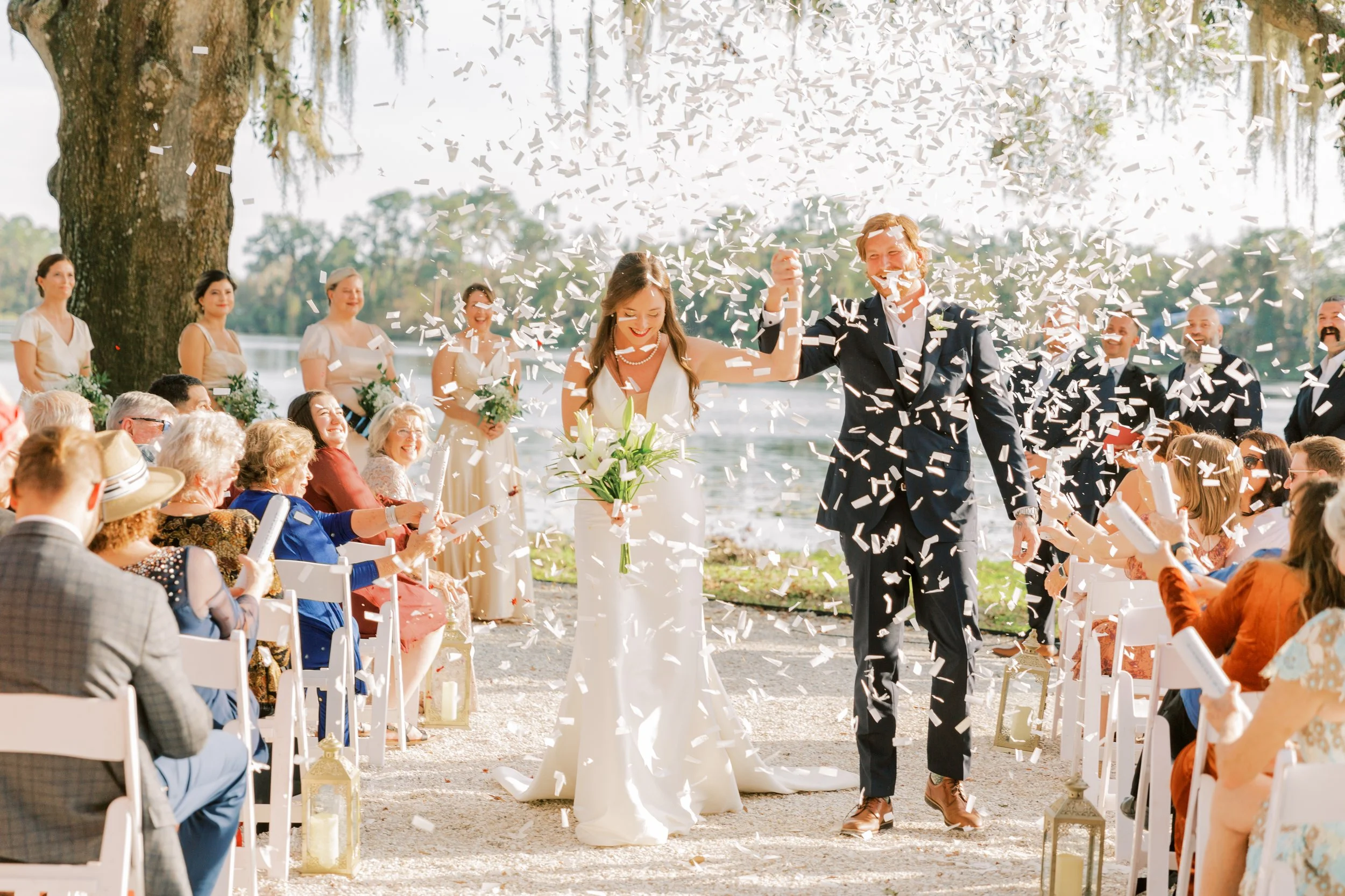 "A Classic Romance: Elegance Meets Barn Charm at Crescent Lake"