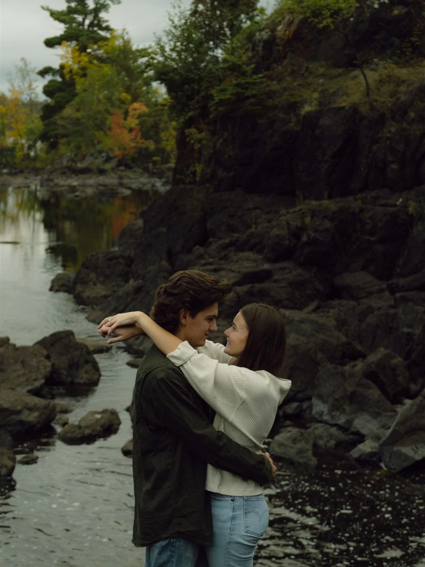 Skylar &amp; Tucker&rsquo;s fall engagement session in Ely part 2!!! I&rsquo;m still so obsessed with this couple and their sessions ✨ this location is absolutely beautiful and one of my favorites I&rsquo;ve shot at!