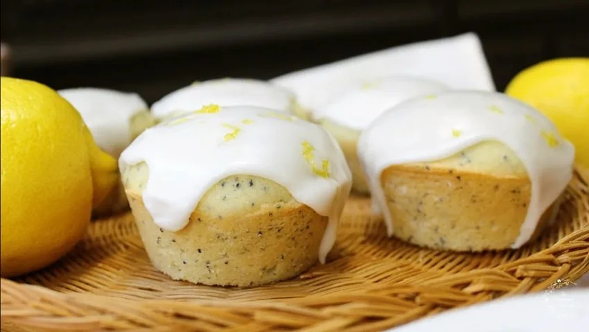      
  
















   
    
      
    
     
       
        
       
     
    
    



   


 
  
 

         
  
    
Glazed Lemon Poppy Seed Muffins Recipe   
 Ingredients:      3 Cups Cake Flour (384g)    3 &frac12; Teaspoons Baking Powde