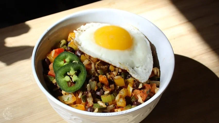      
  
















   
    
      
    
     
       
        
       
     
    
    



   


 
  
 

         
  
    
Spicy Southwest Breakfast Bowl Recipe   
How to make a filling breakfast bowl loaded with vegetables, grains, and protein.