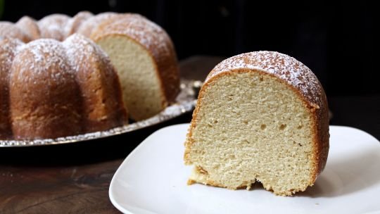      
  
















   
    
      
    
     
       
        
       
     
    
    



   


 
  
 

         
  
    
Brown Sugar Bourbon Bundt Cake Recipe    
How to make a soft and moist bourbon bundt cake.     Ingredients:      1 Cup But