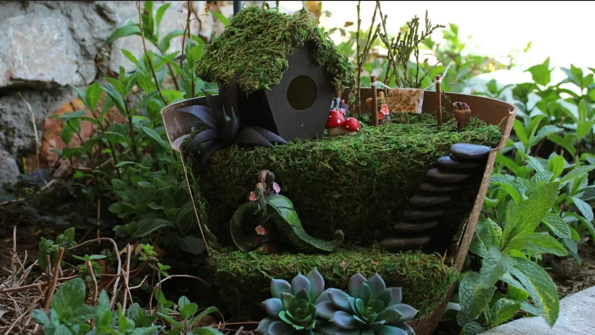 How to Make a Fairy House and Garden Planter