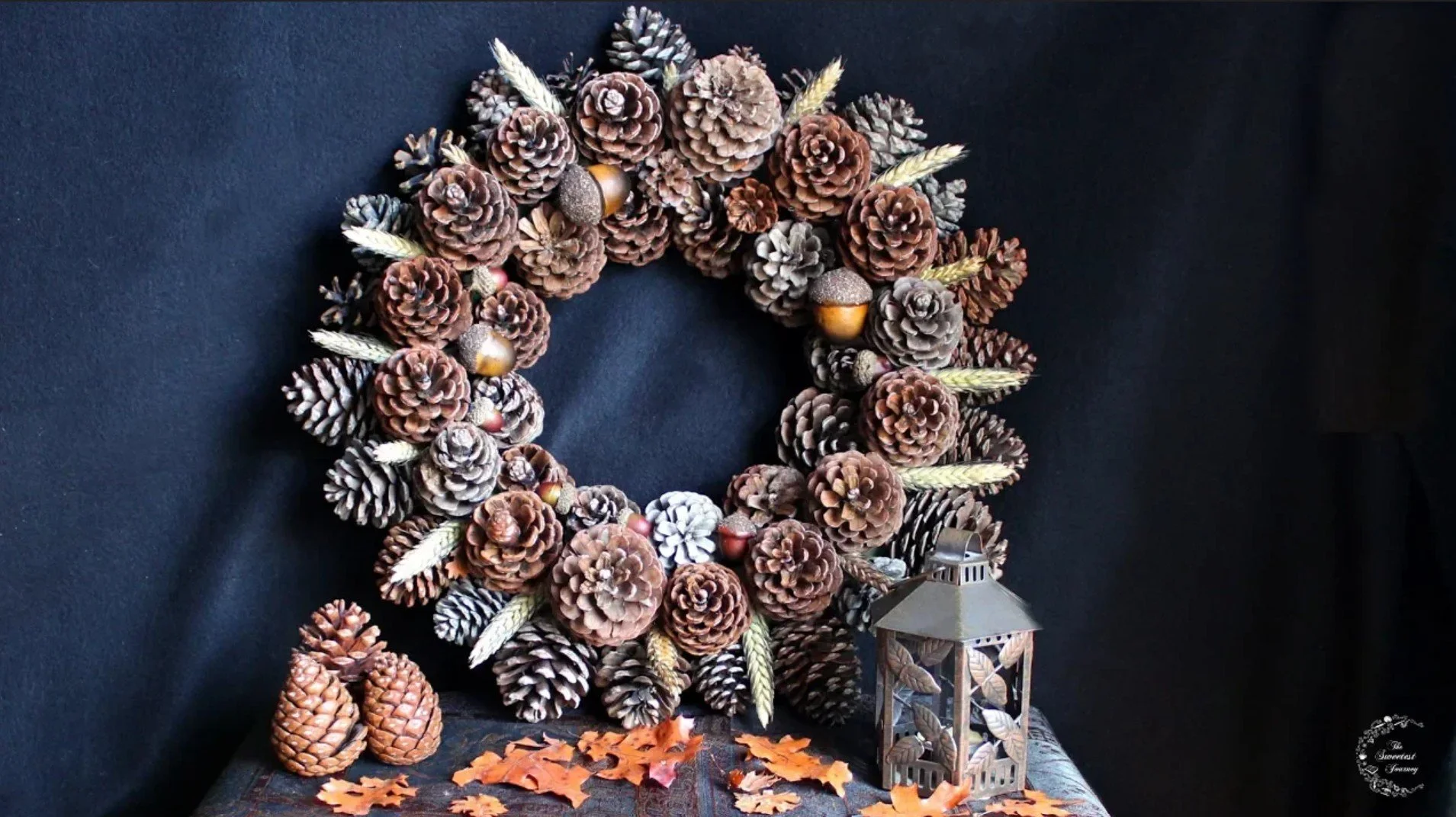 Pine Cone Wreath Tutorial | DIY Fall Wreaths 🍂