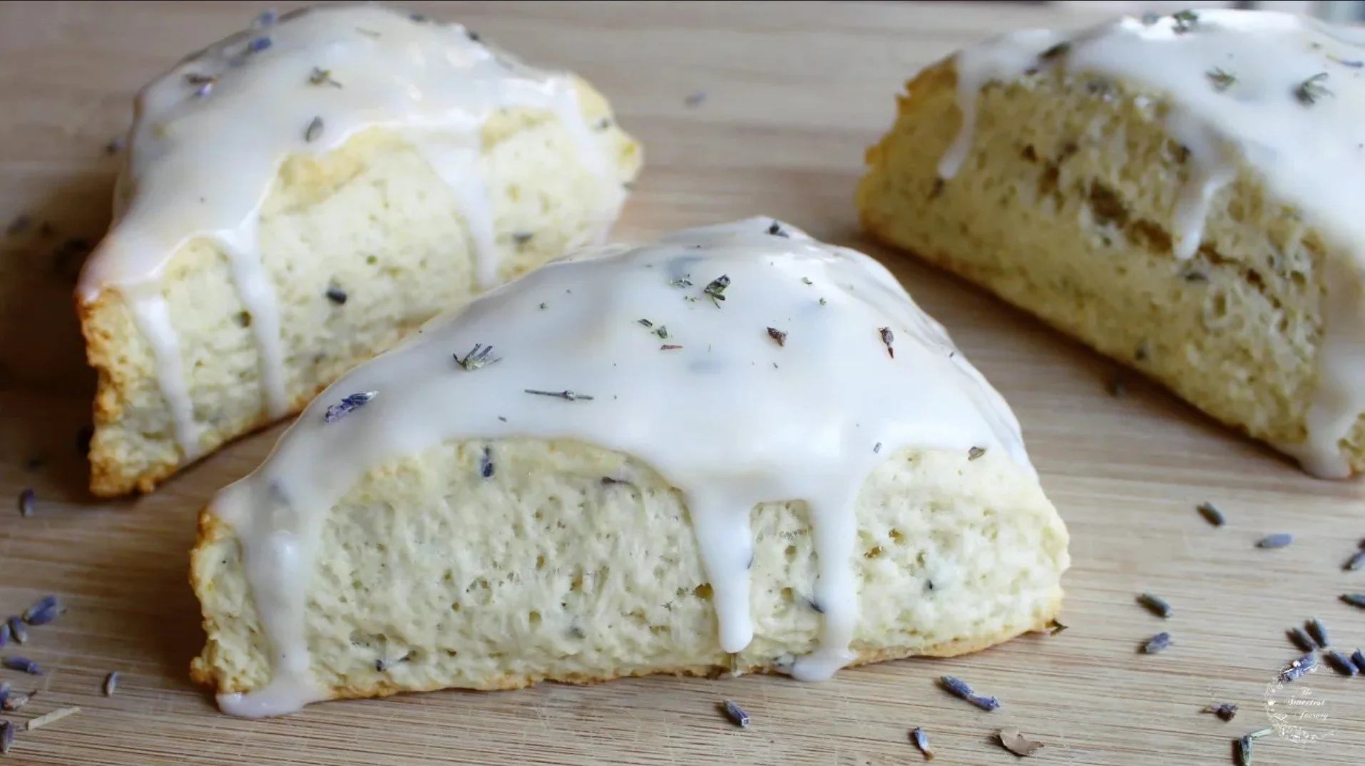 Sweet &amp; Soft Lavender Scones Recipe