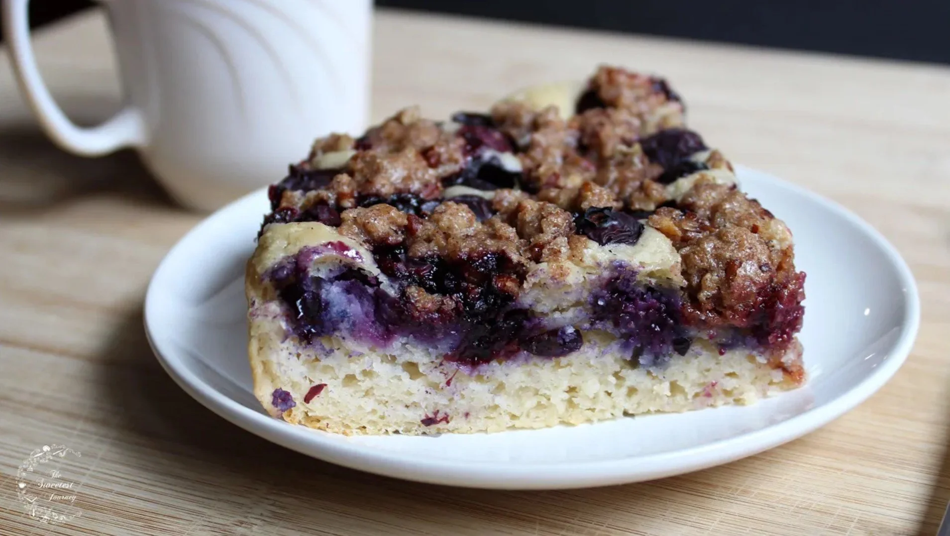 Blueberry Crunch Cake Recipe | Tea Time Cakes&nbsp;